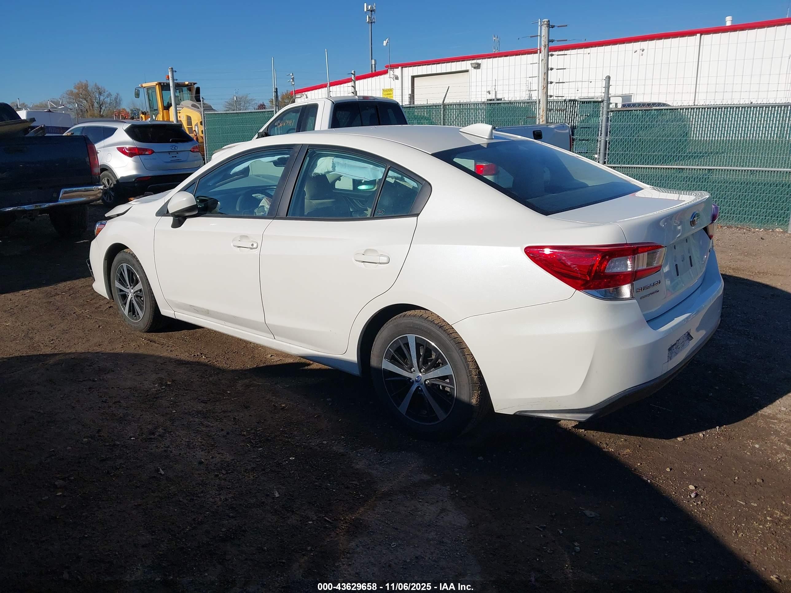 SUBARU IMPREZA image 3