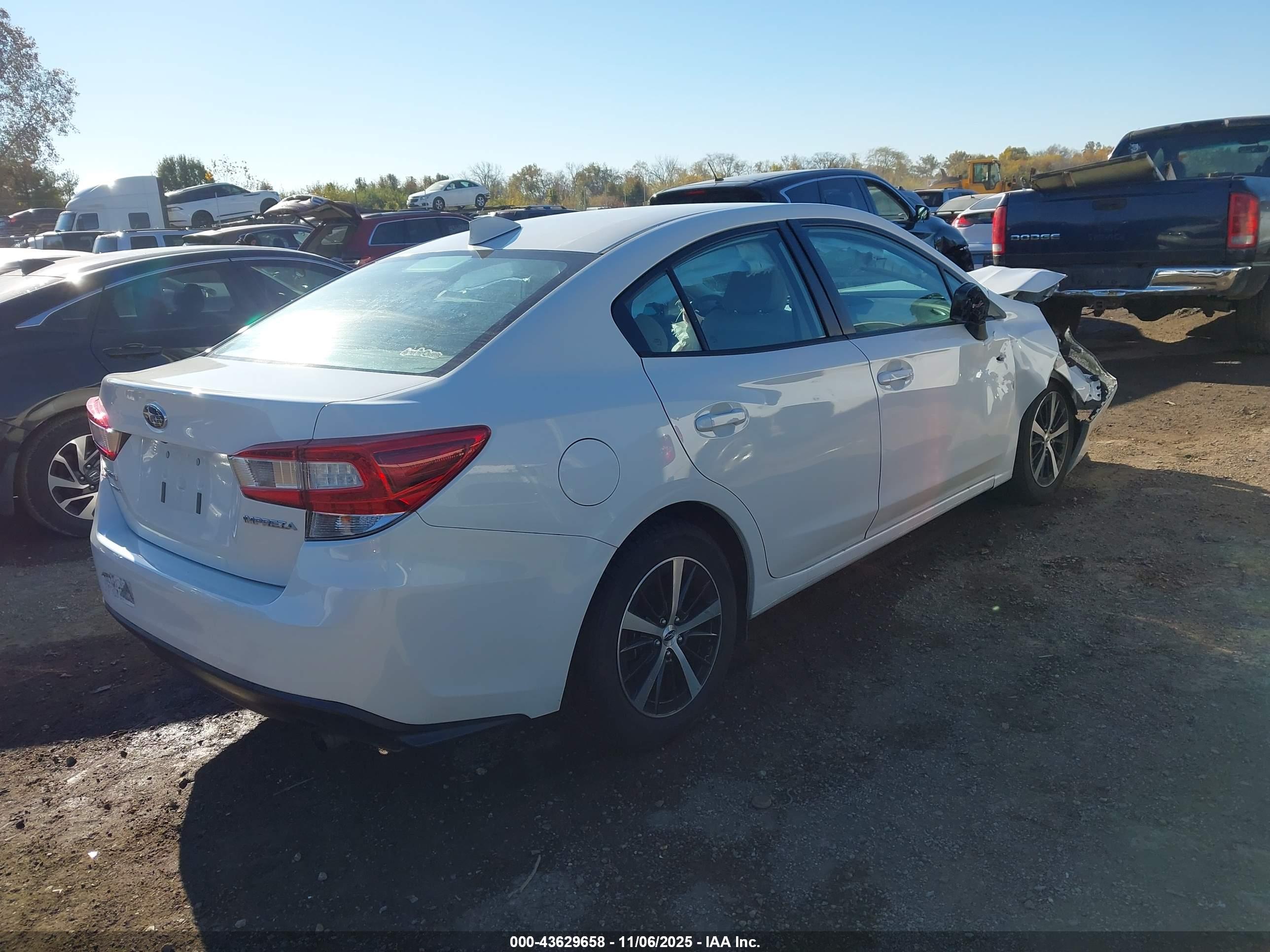 SUBARU IMPREZA image 4