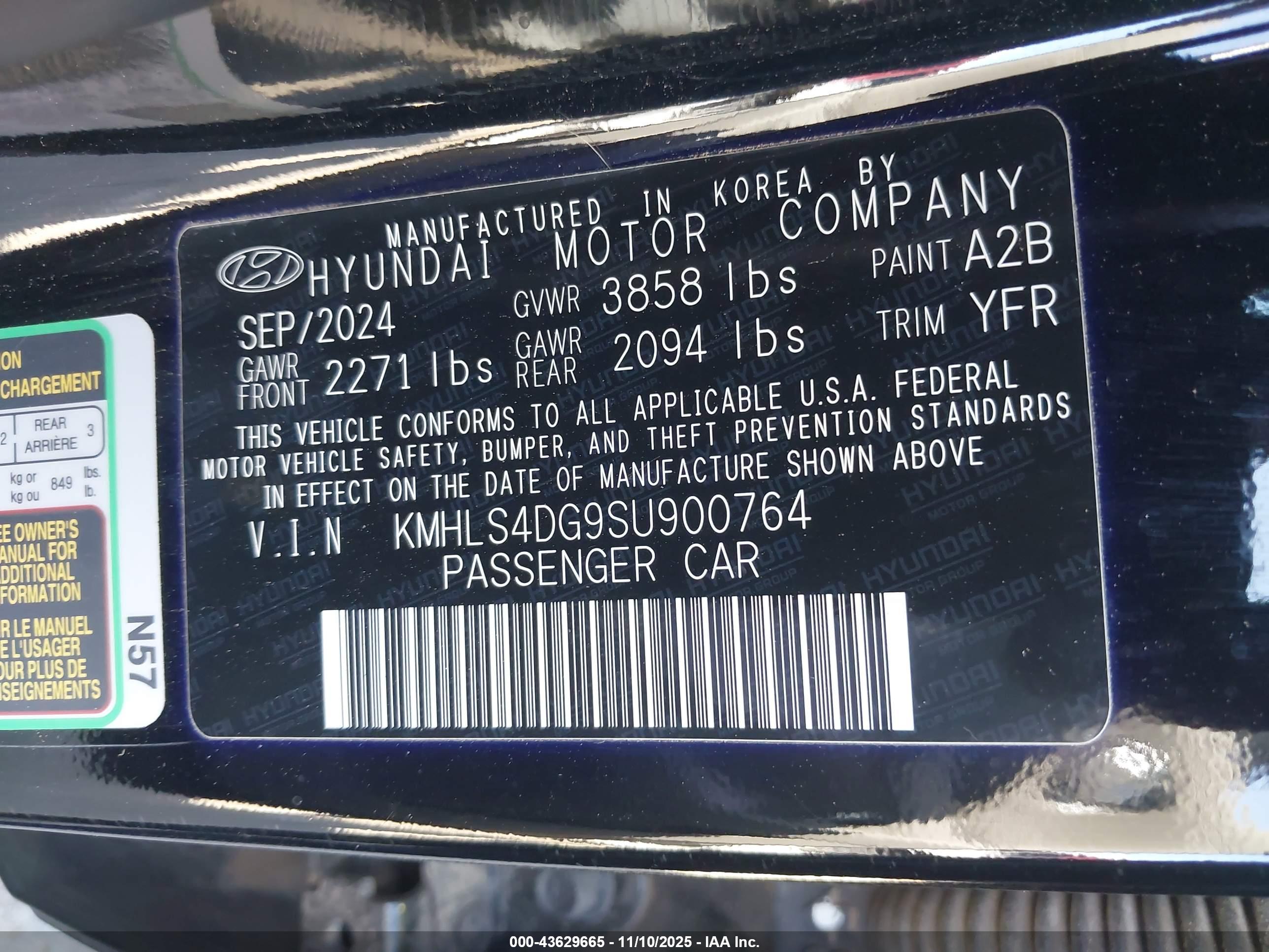 HYUNDAI ELANTRA image 9