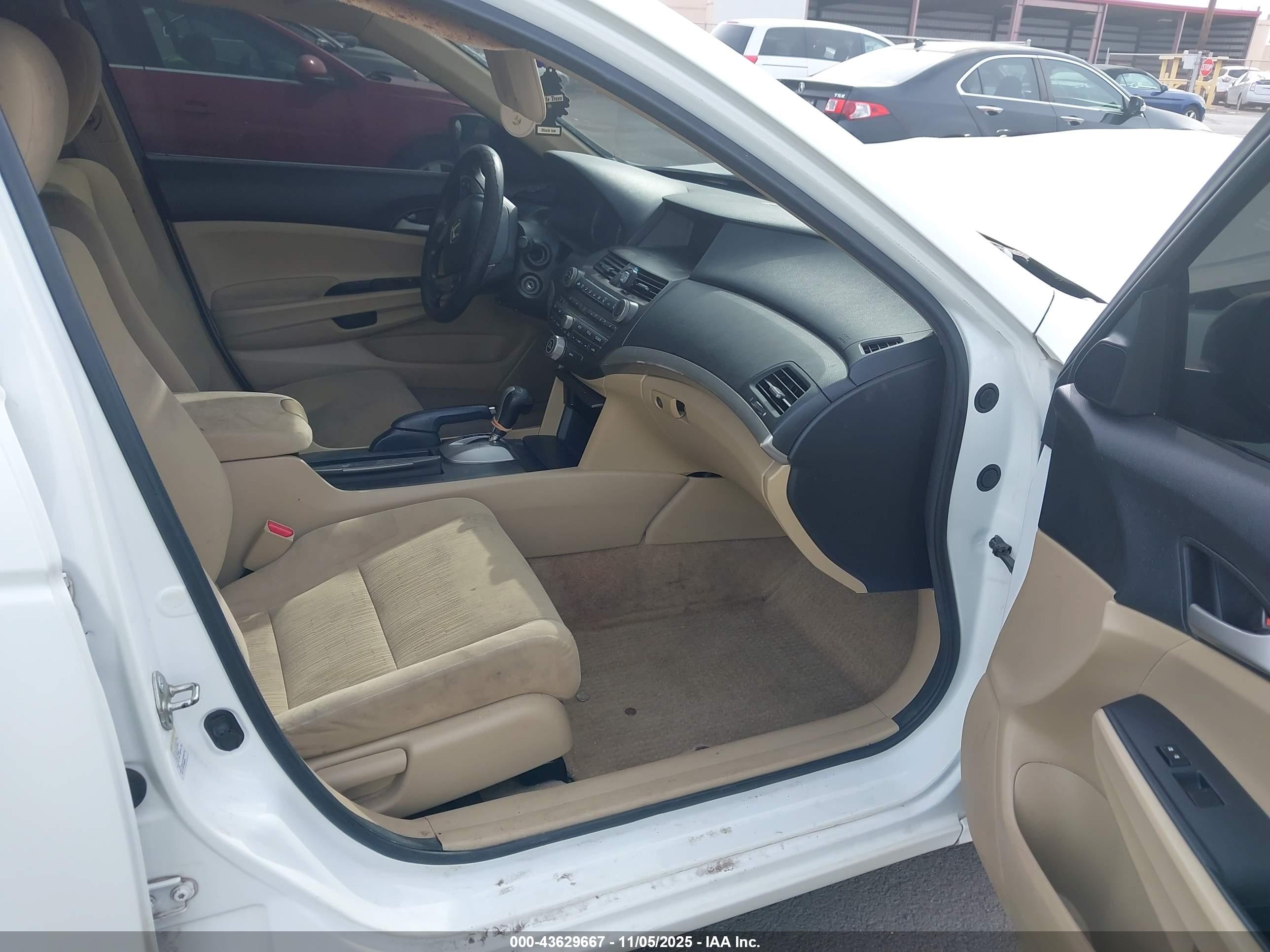HONDA ACCORD image 5