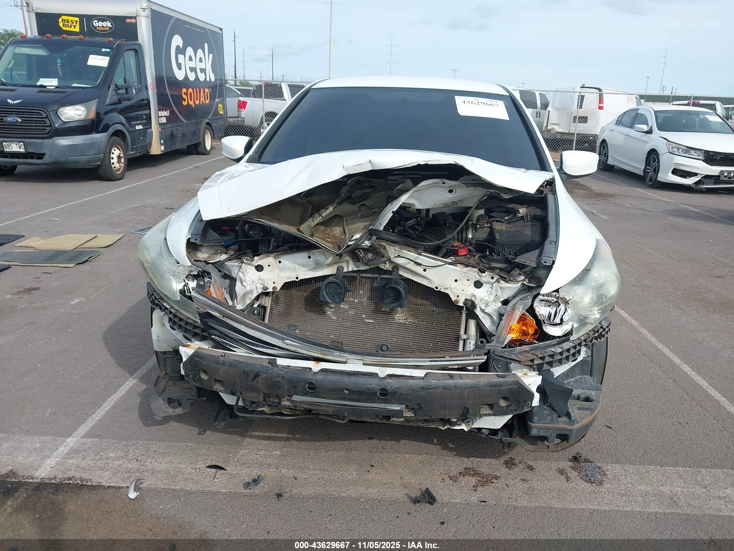 HONDA ACCORD image 6