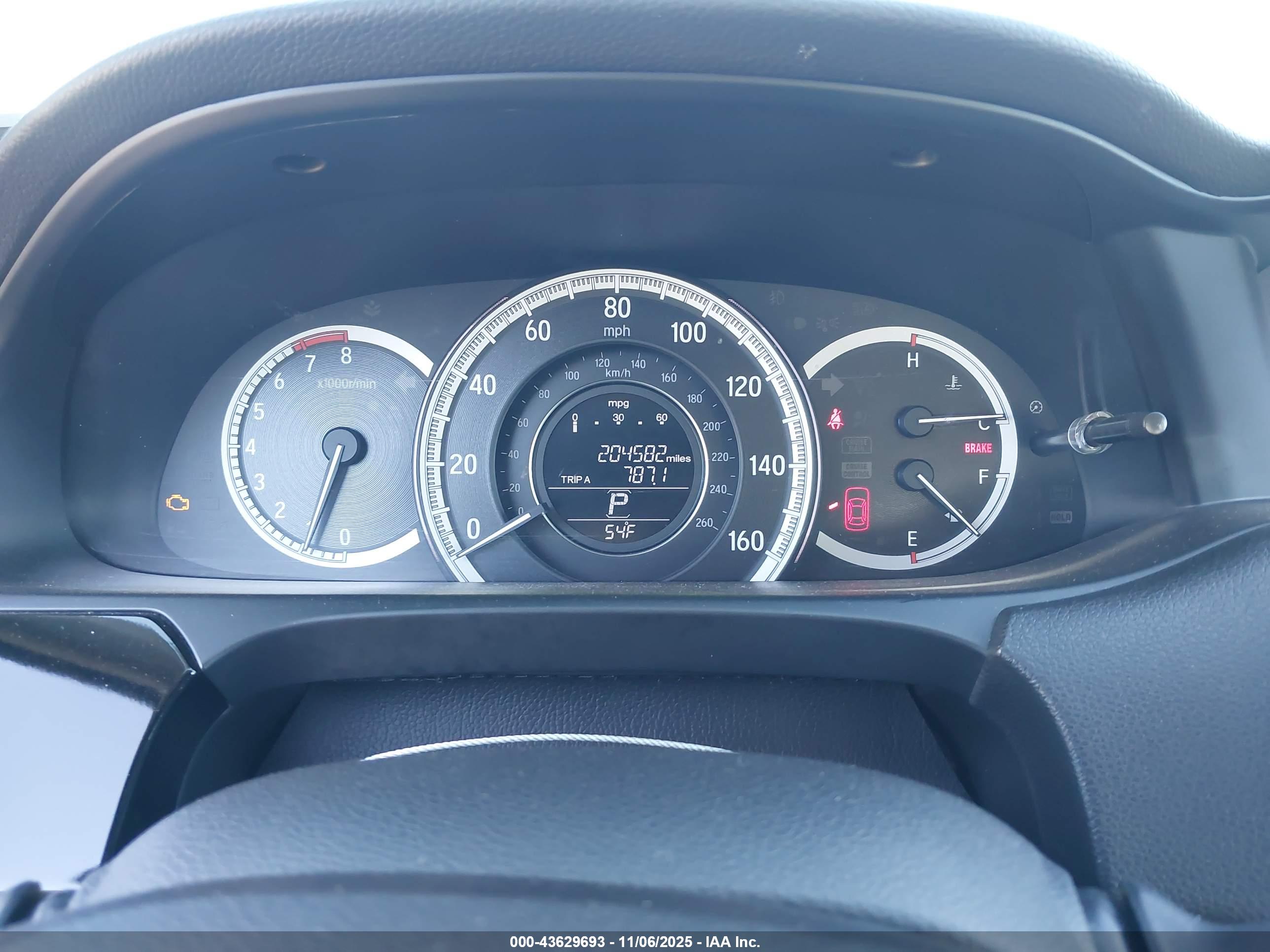 HONDA ACCORD image 7