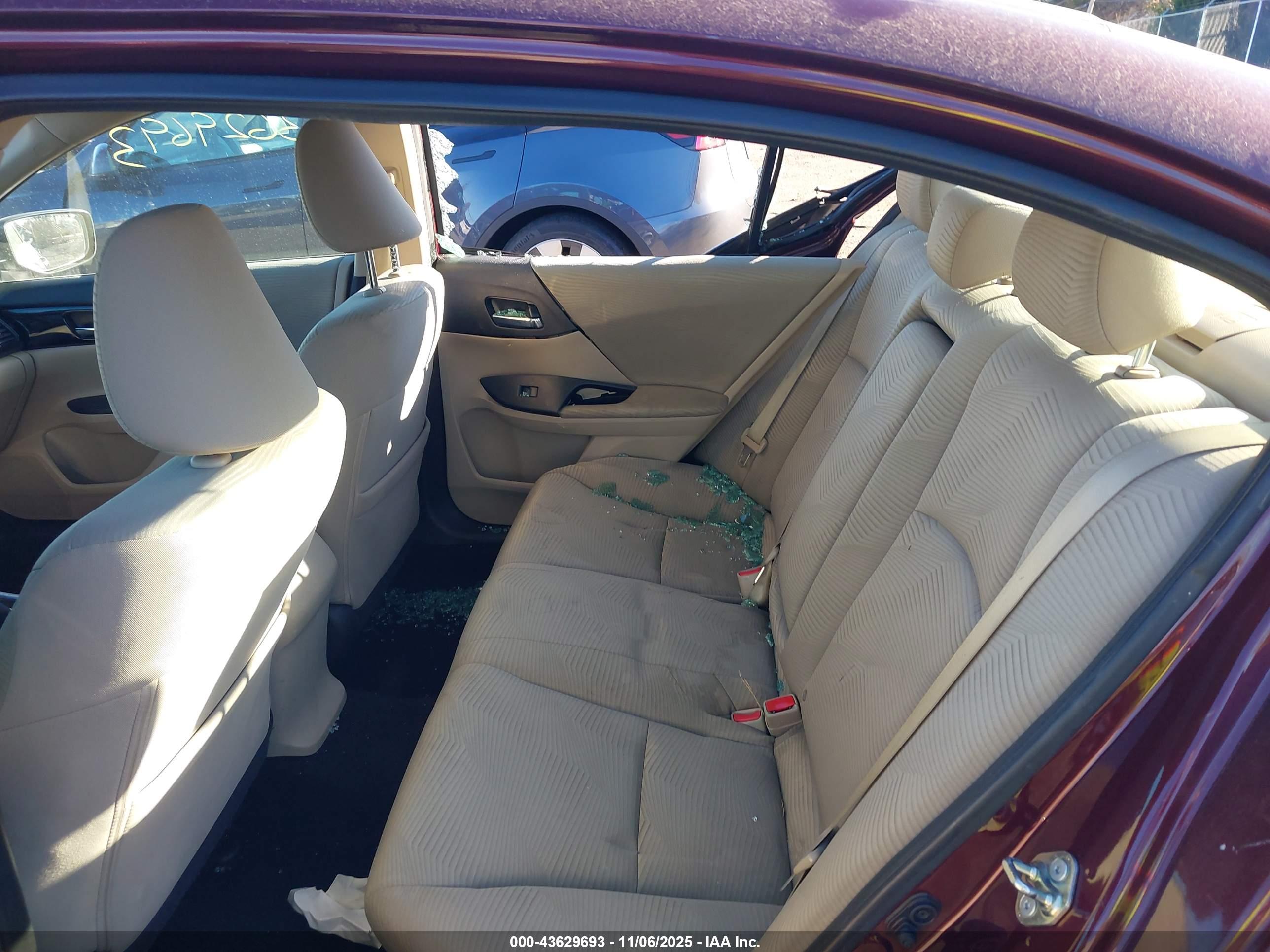 HONDA ACCORD image 8