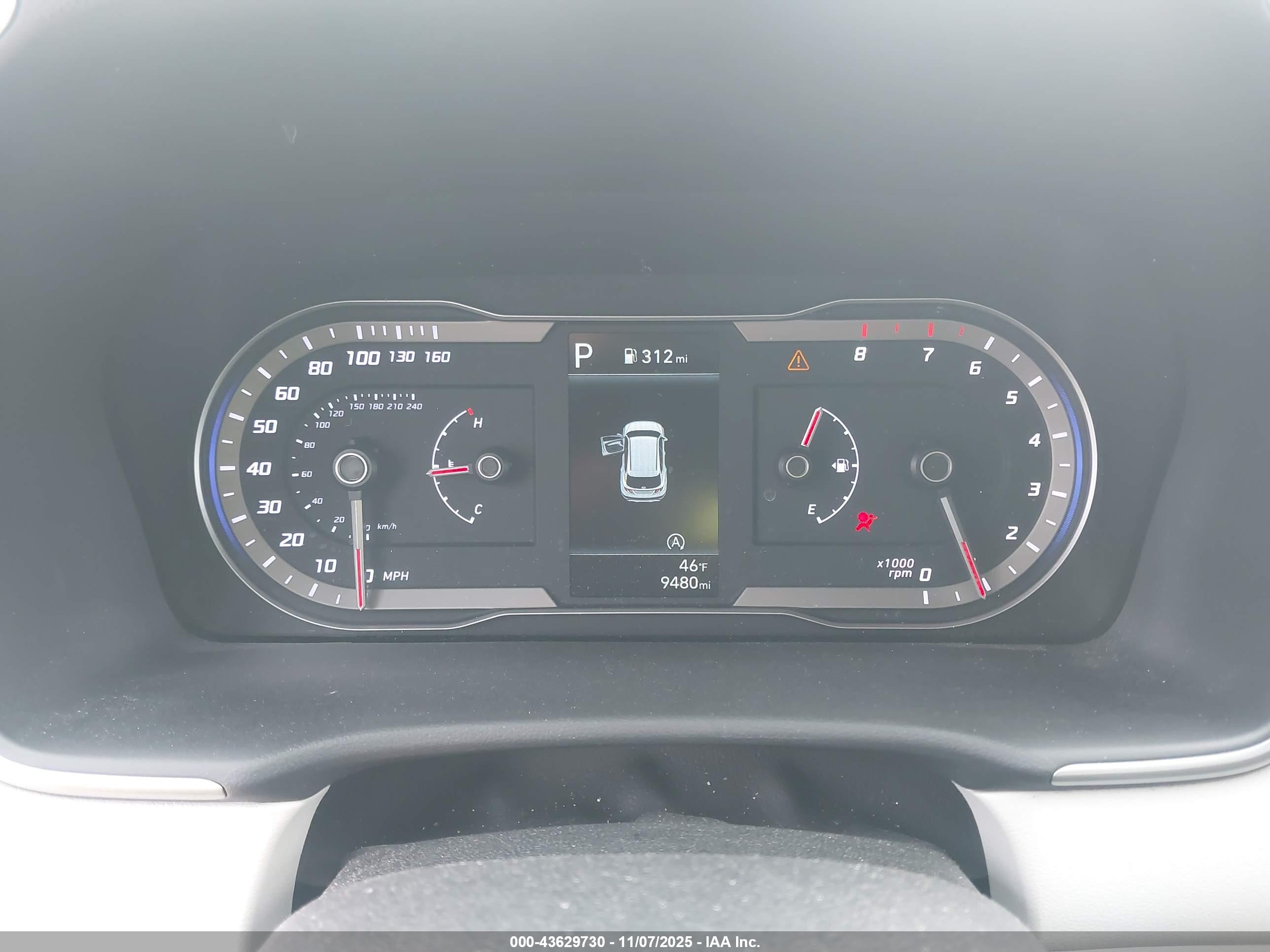 HYUNDAI TUCSON image 7