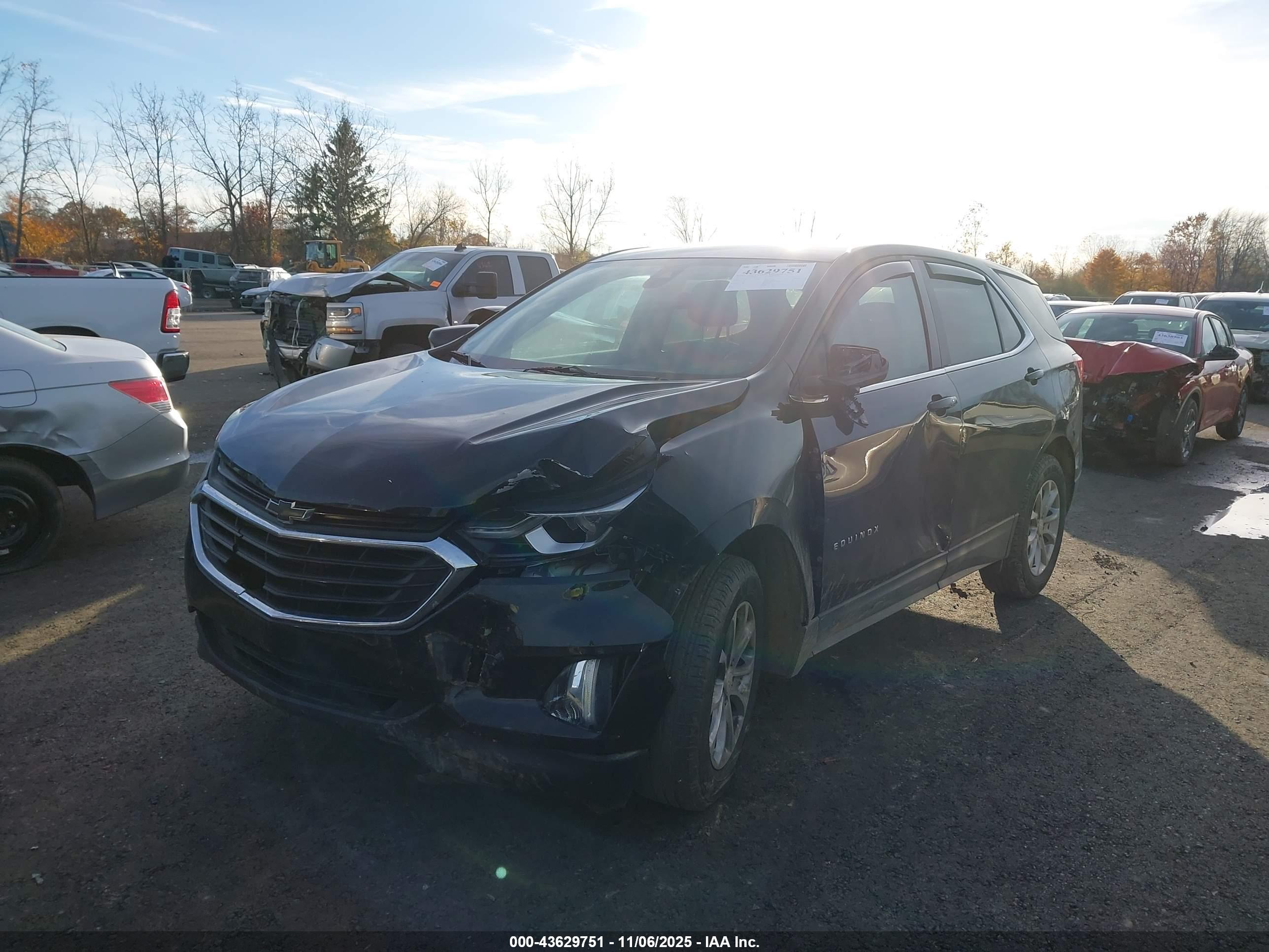CHEVROLET EQUINOX image 2
