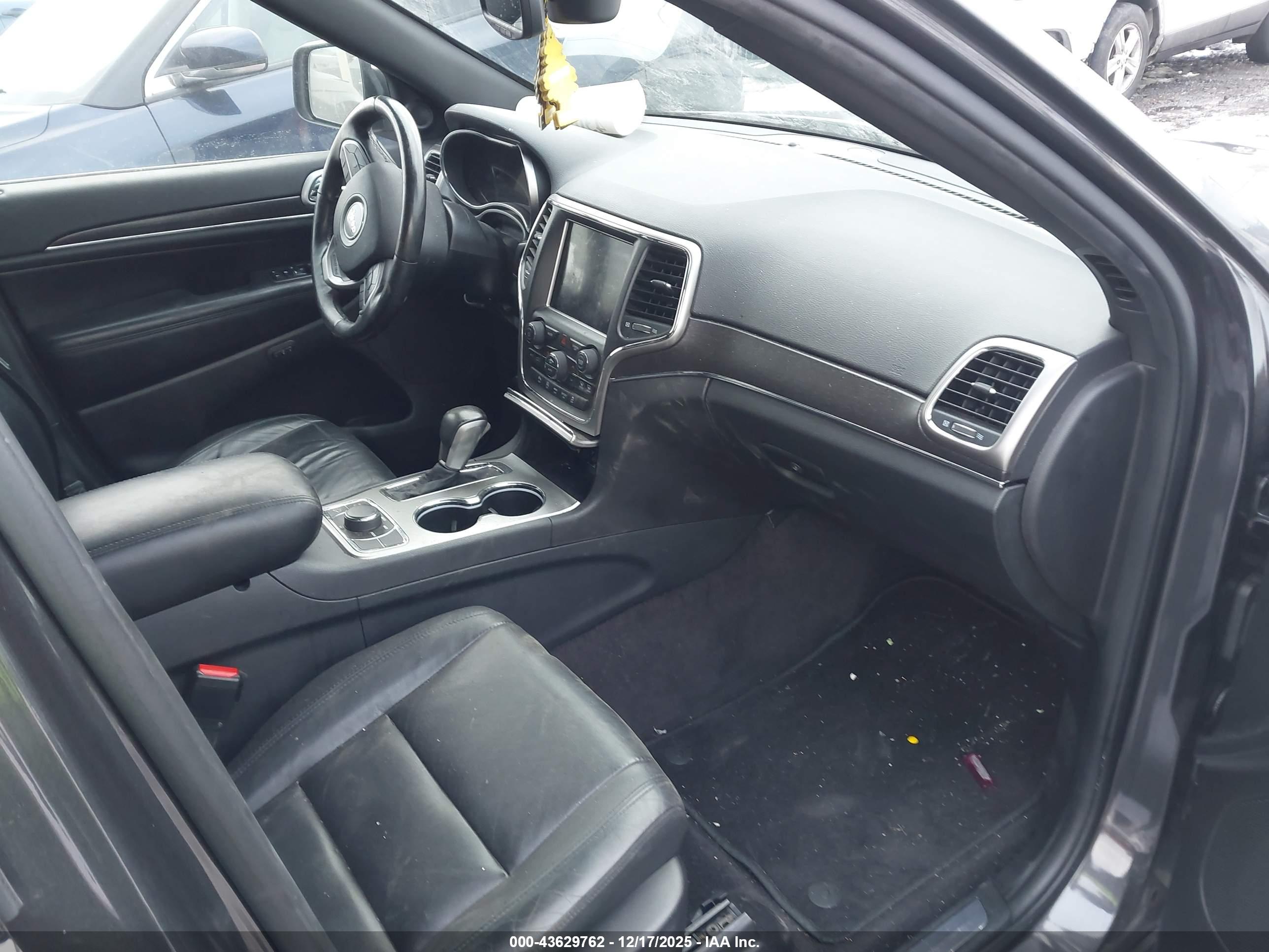 JEEP GRAND image 5
