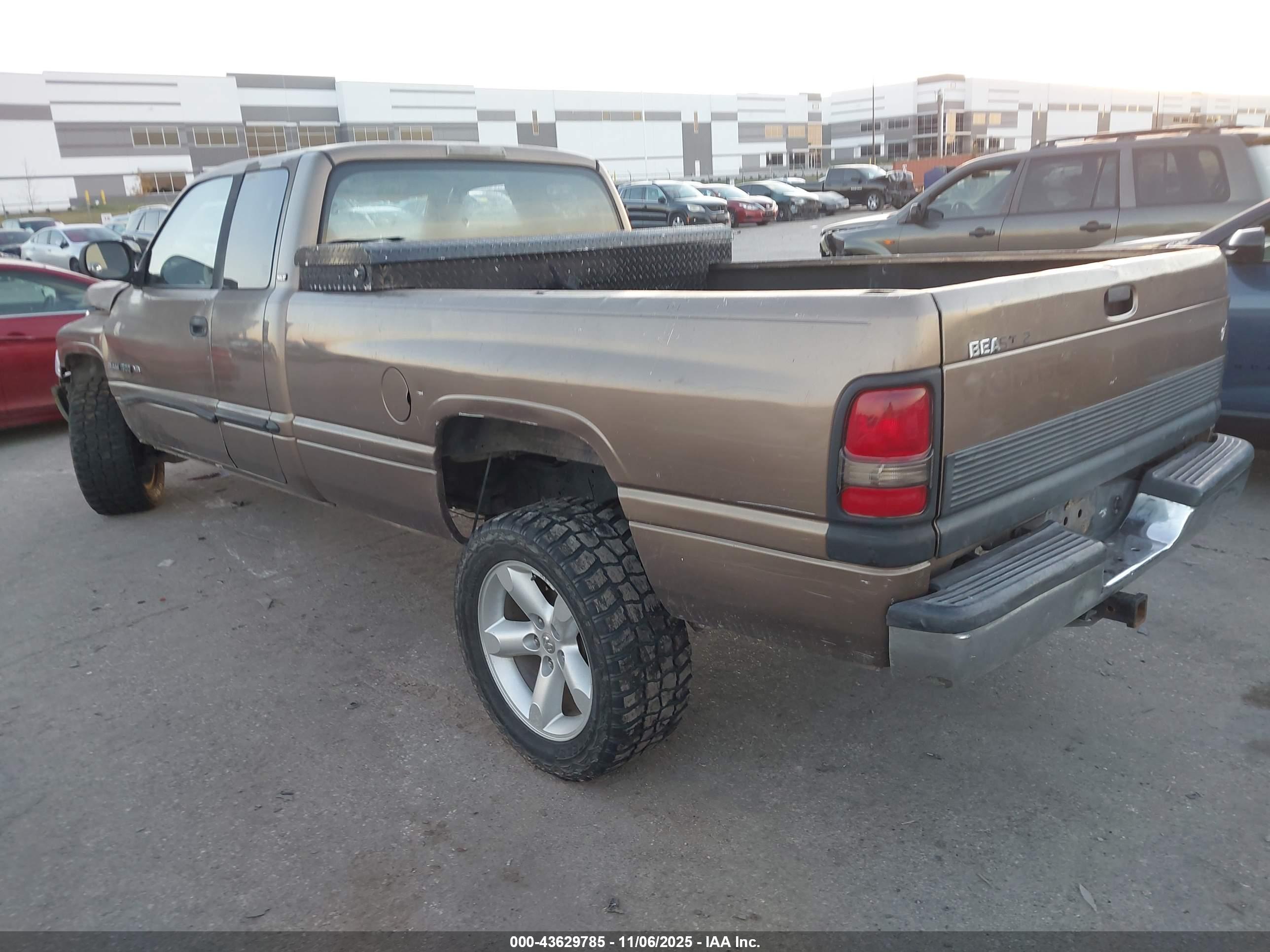 DODGE RAM image 3