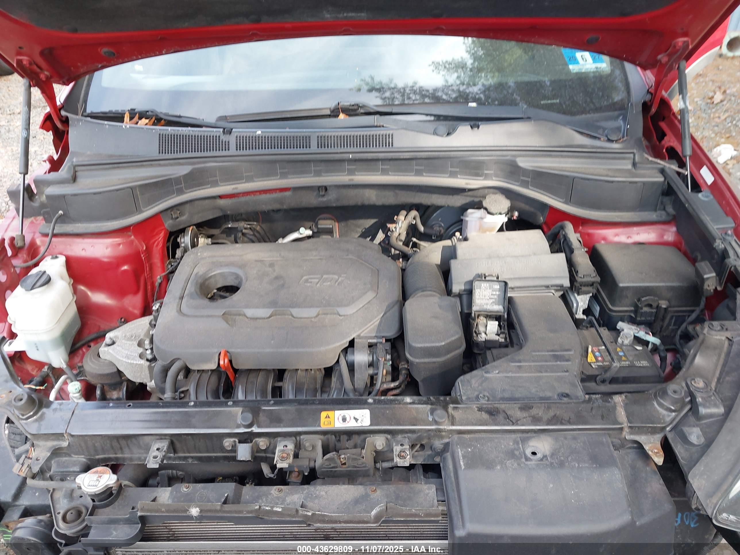 HYUNDAI SANTA image 10
