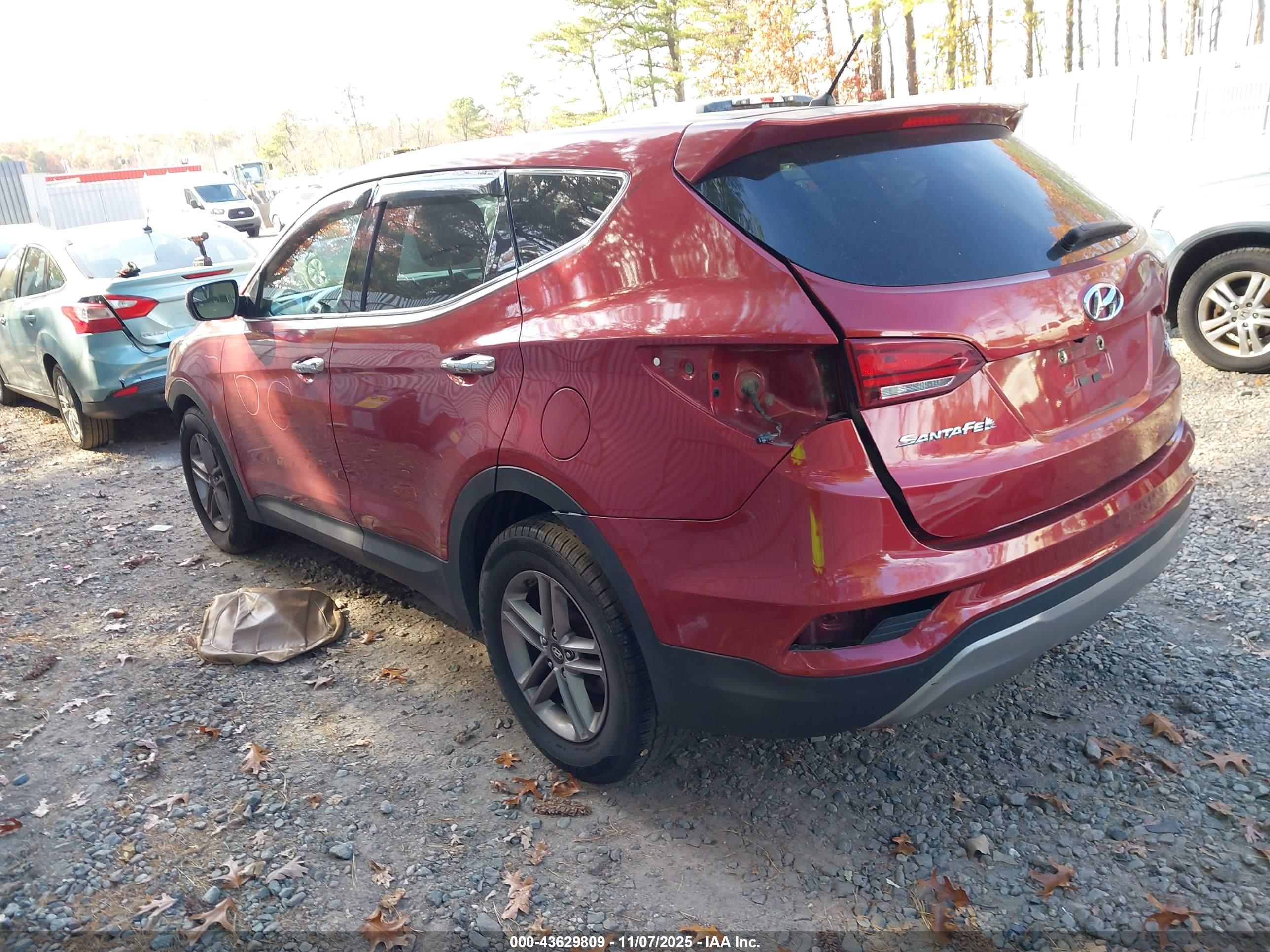 HYUNDAI SANTA image 3