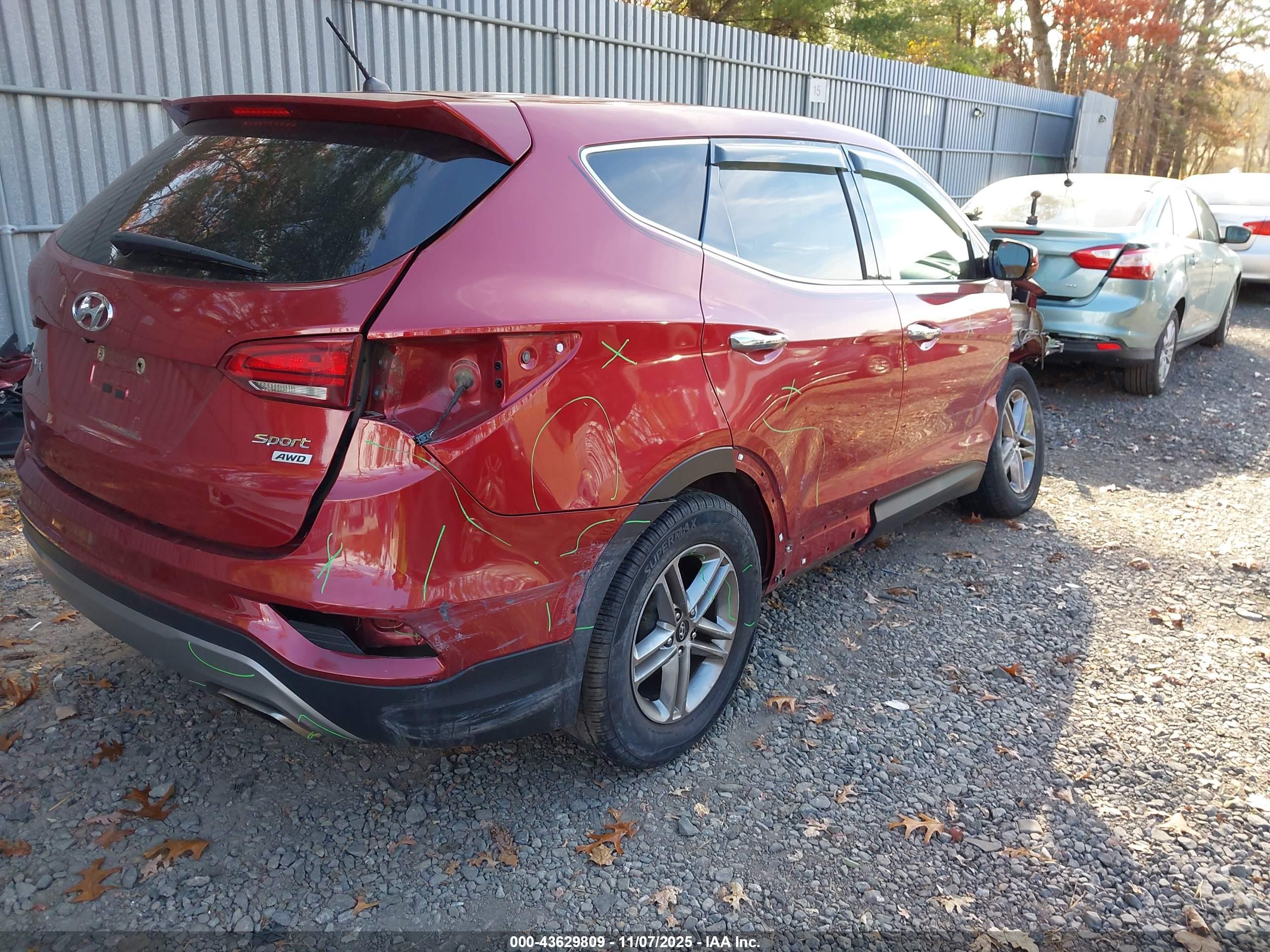HYUNDAI SANTA image 4