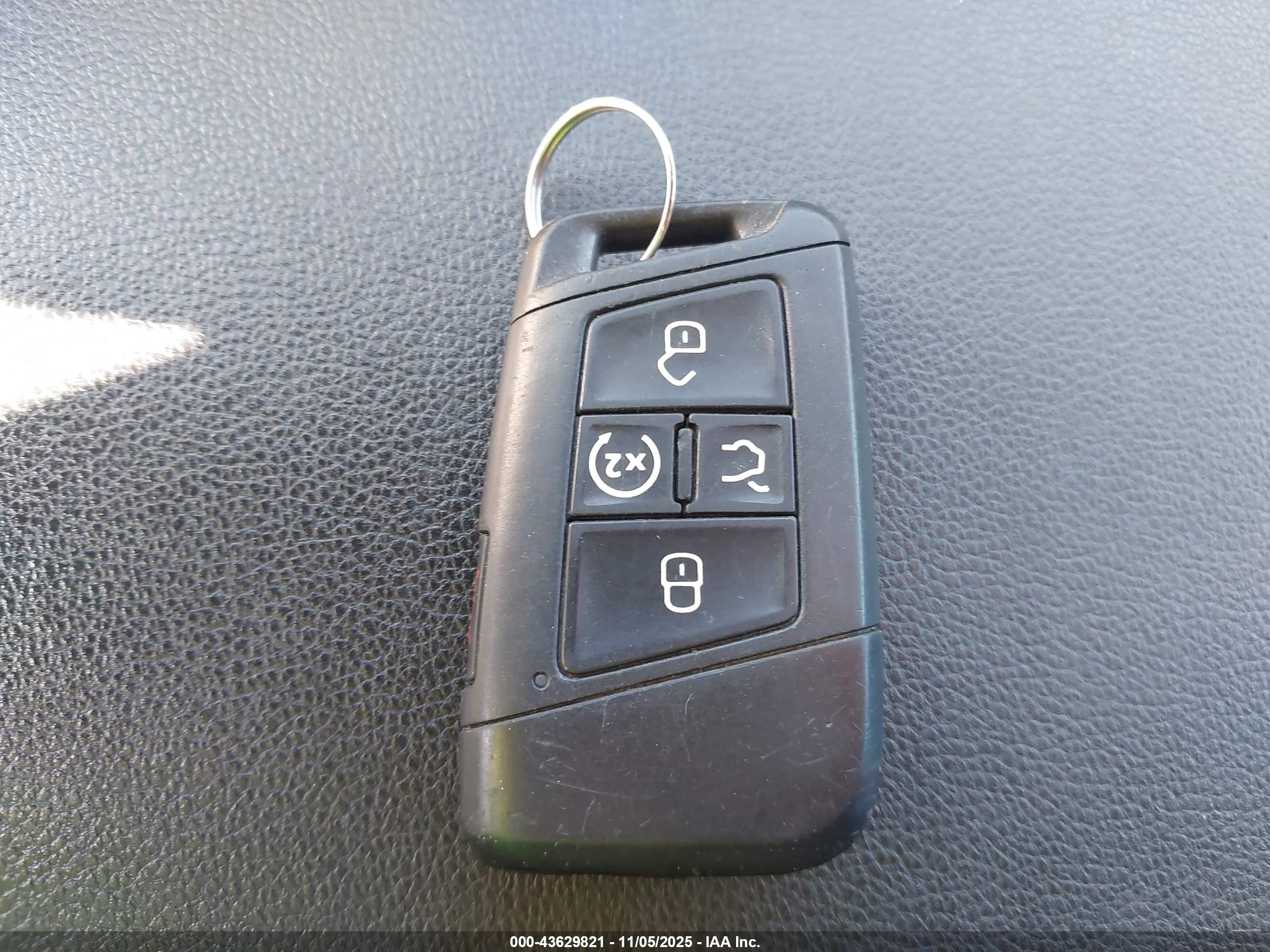 VOLKSWAGEN ATLAS image 11