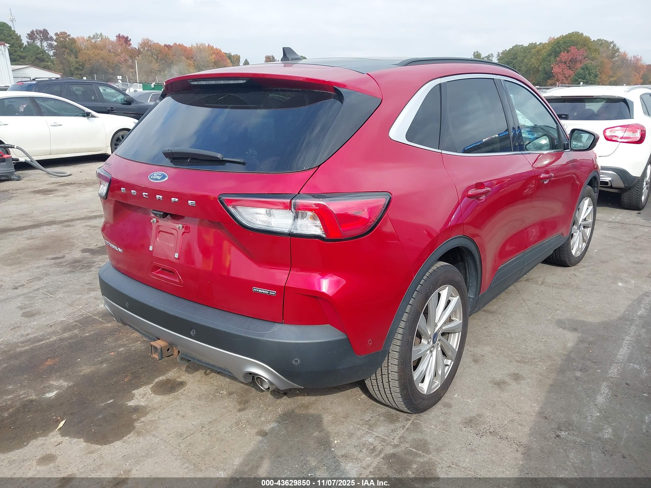 FORD ESCAPE image 4