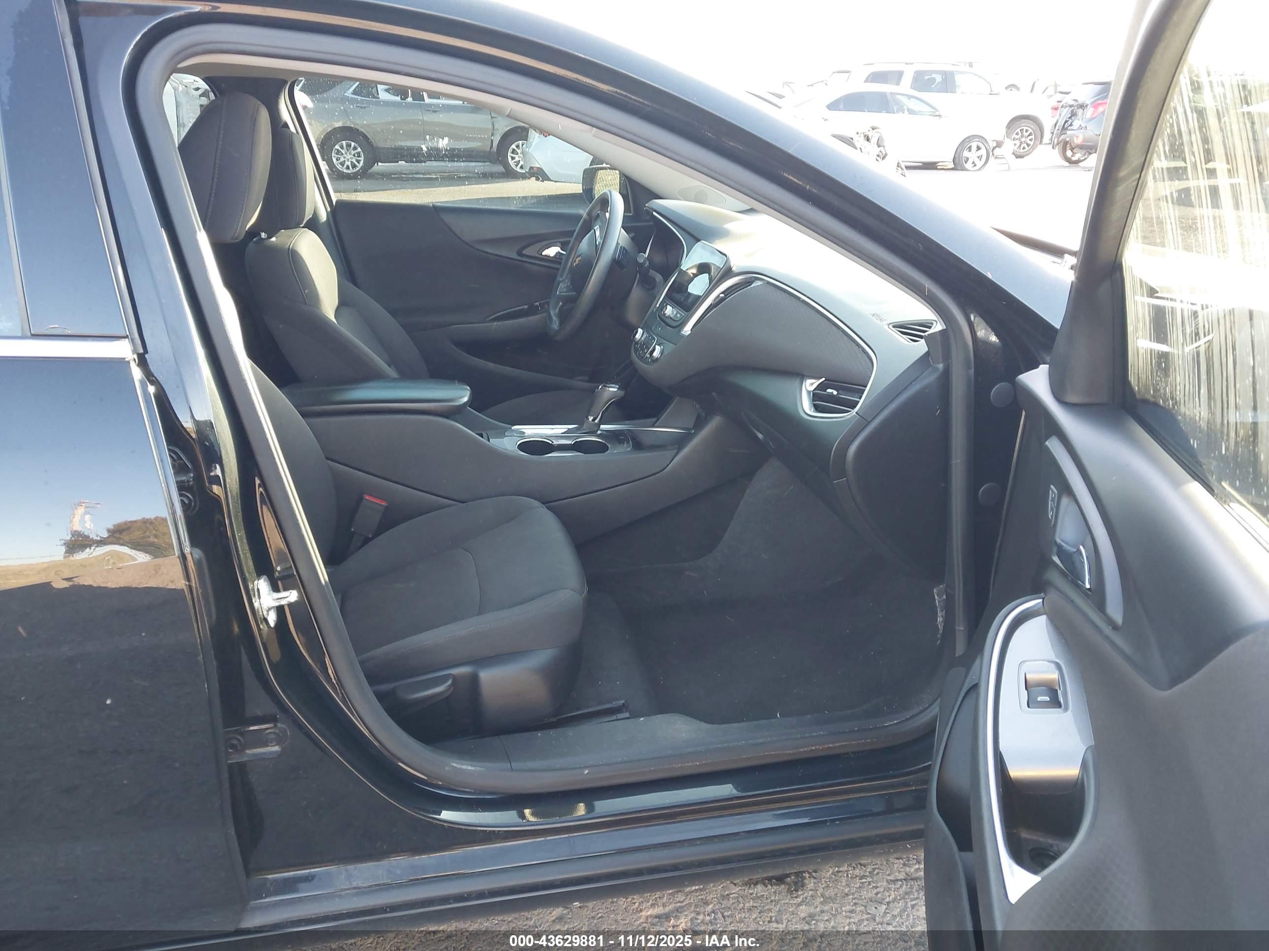 CHEVROLET MALIBU image 5