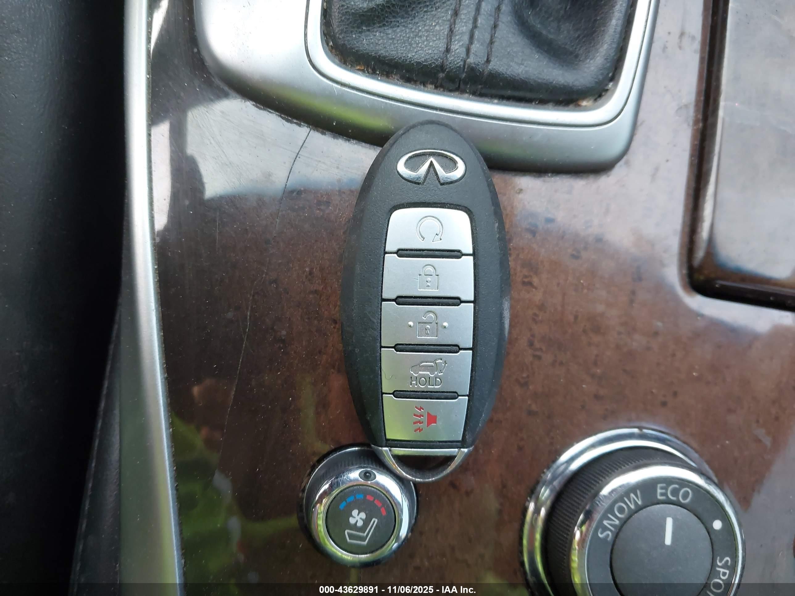 INFINITI QX60 image 11
