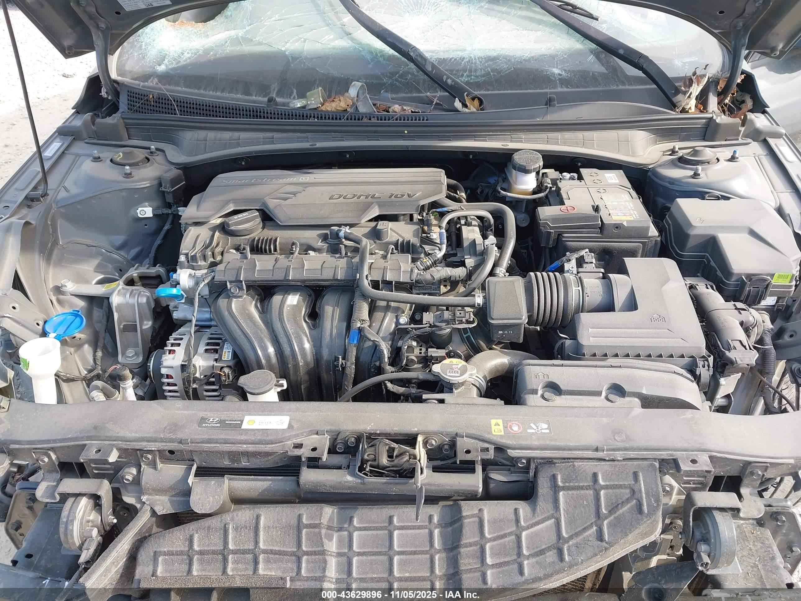 HYUNDAI ELANTRA image 10