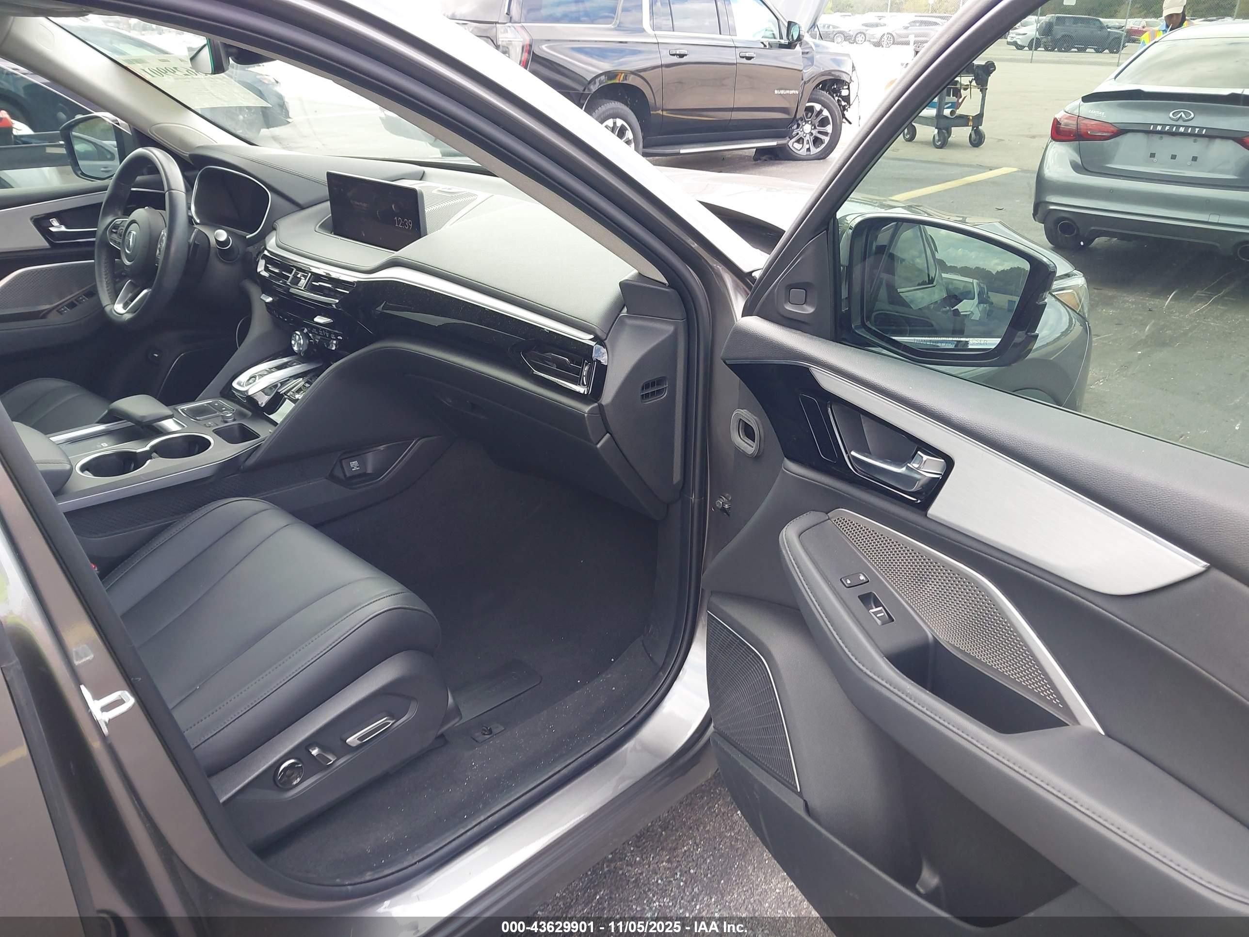 ACURA MDX image 5
