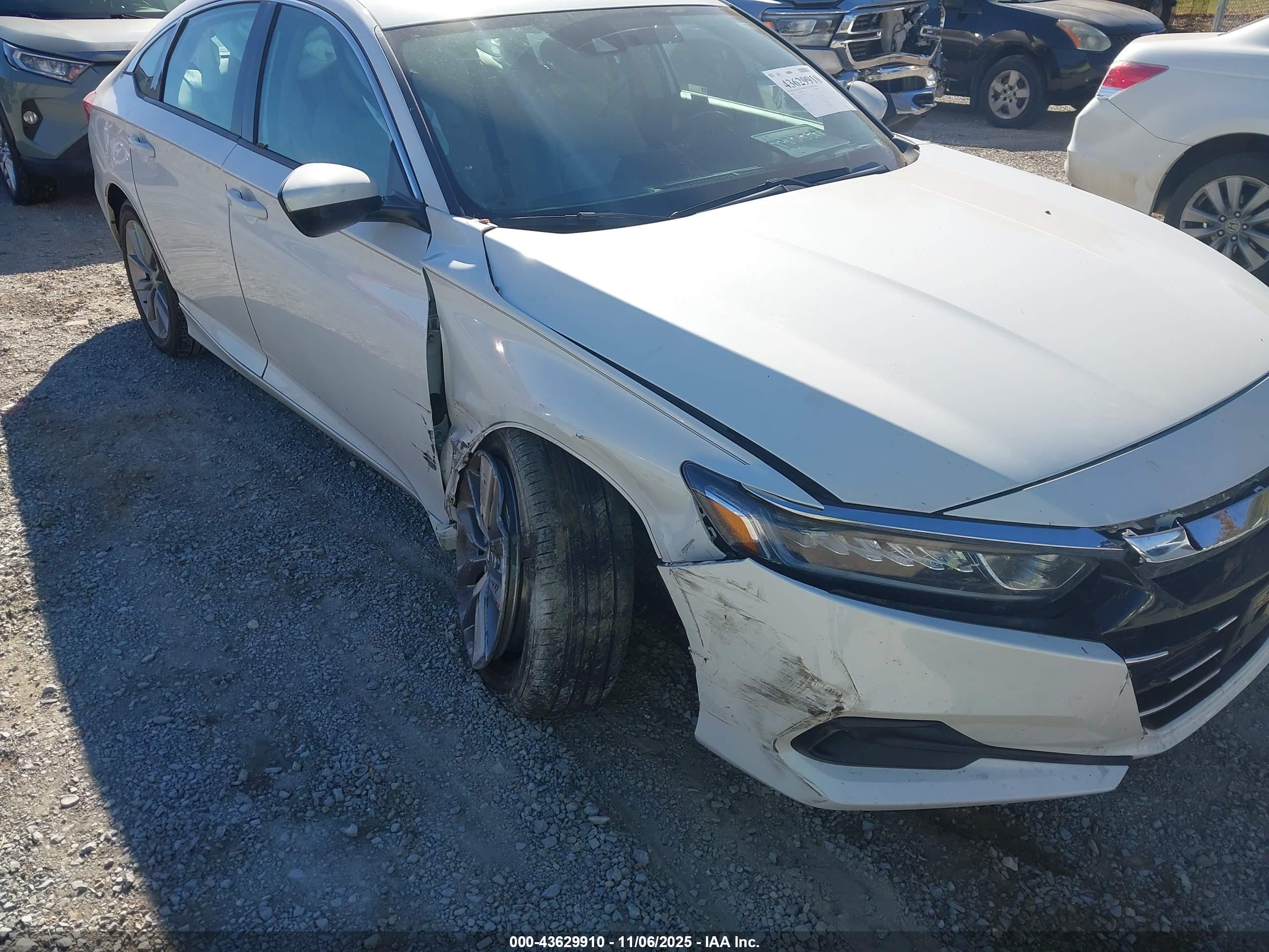 HONDA ACCORD image 6