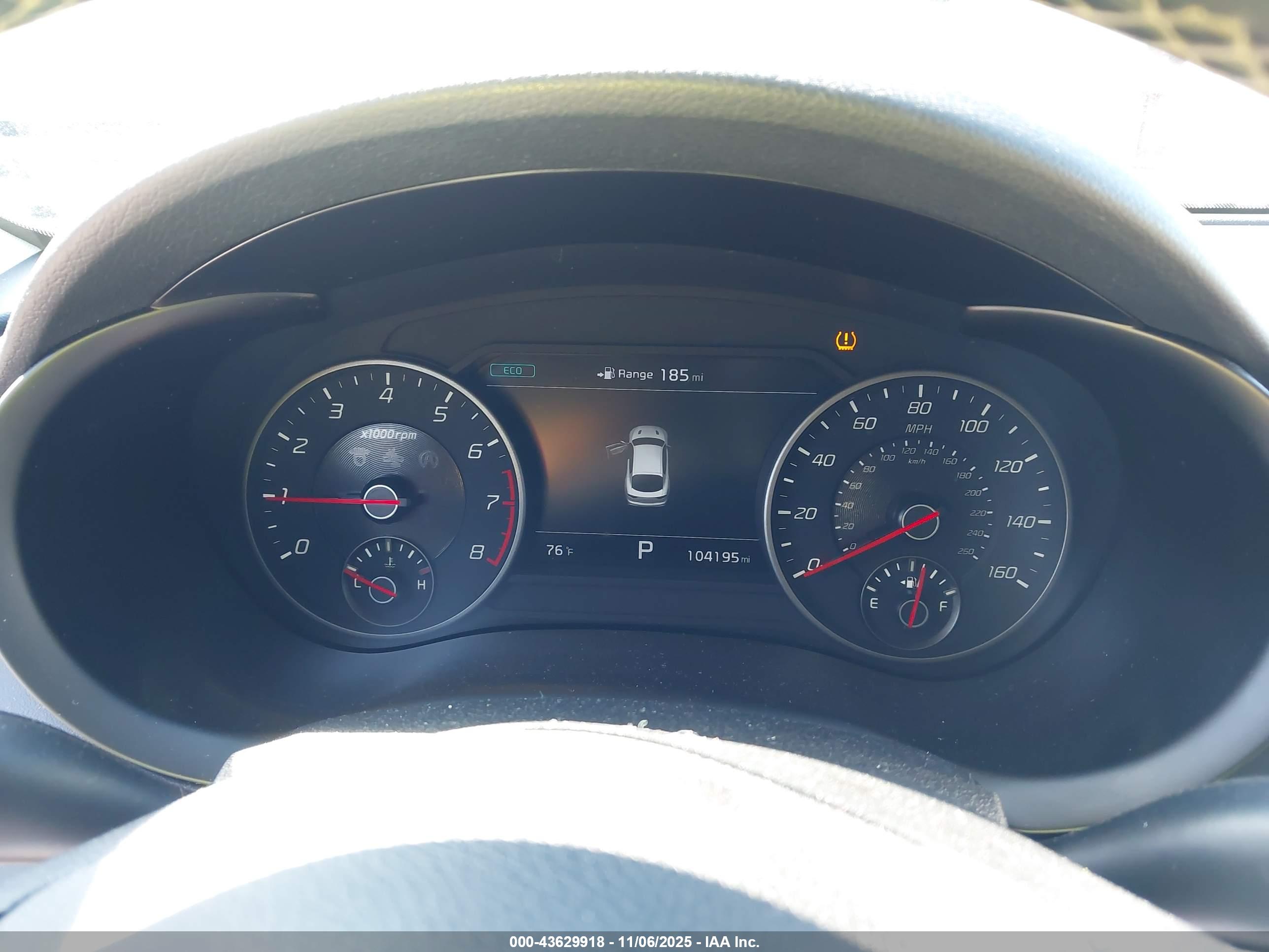 KIA STINGER image 7