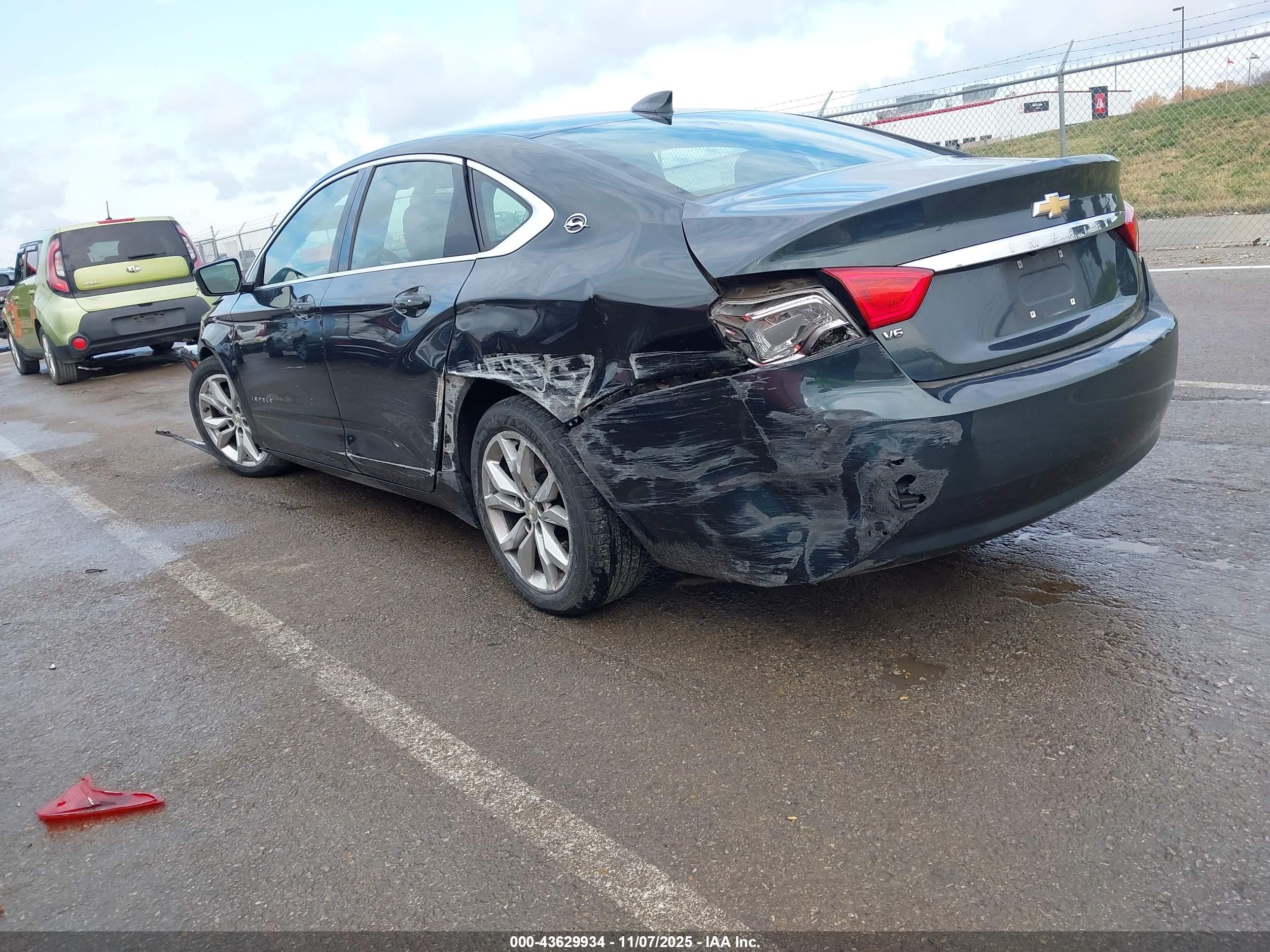 CHEVROLET IMPALA image 3