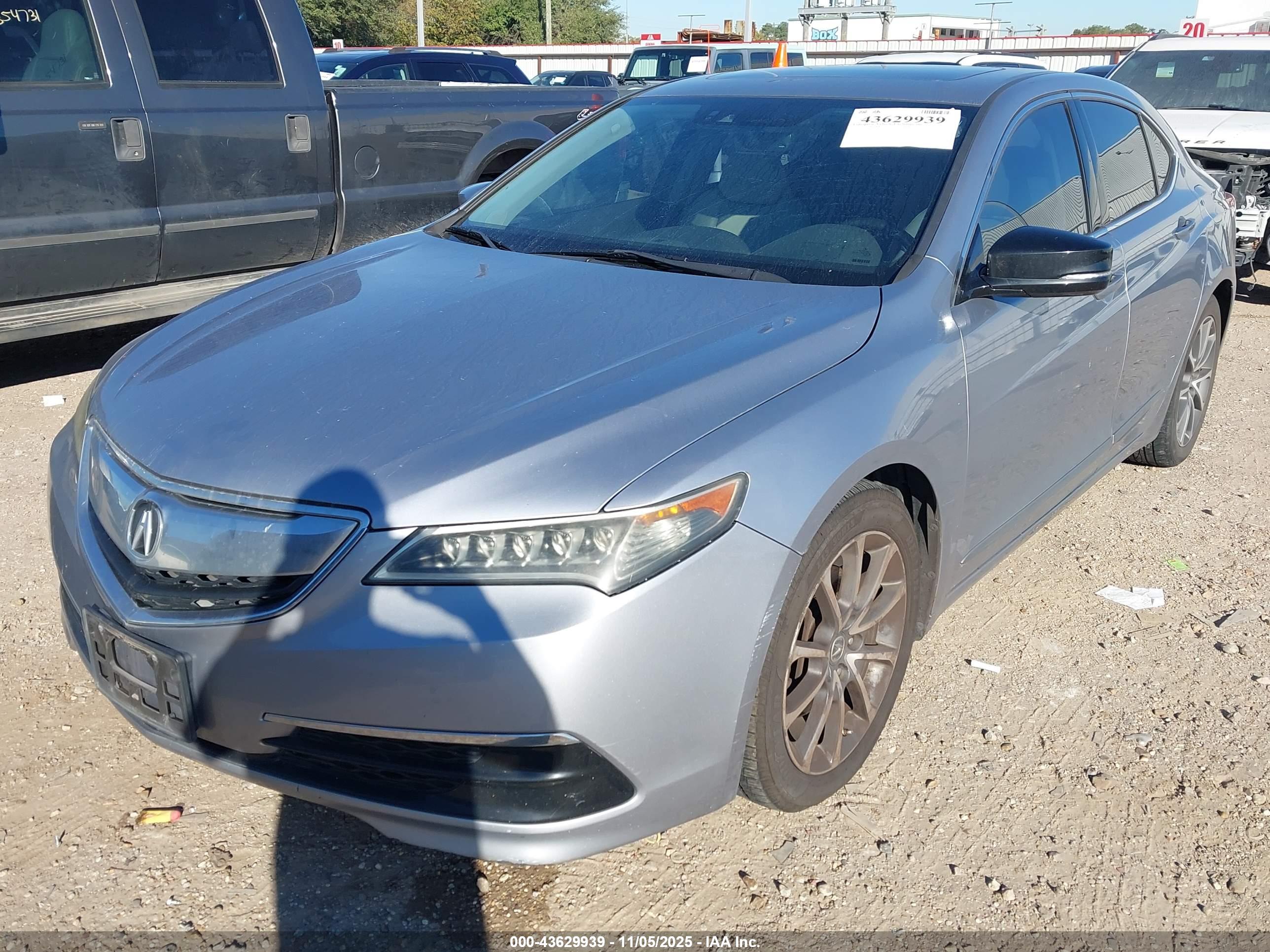 ACURA TLX image 6
