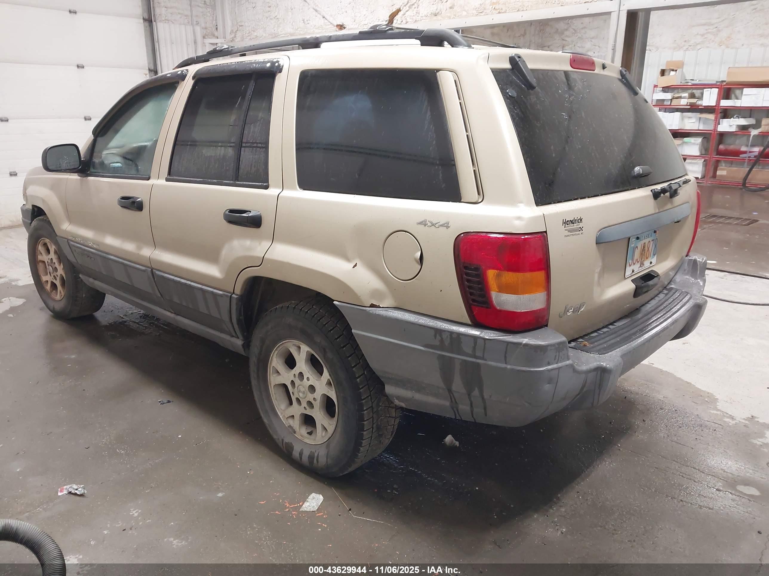 JEEP GRAND image 3