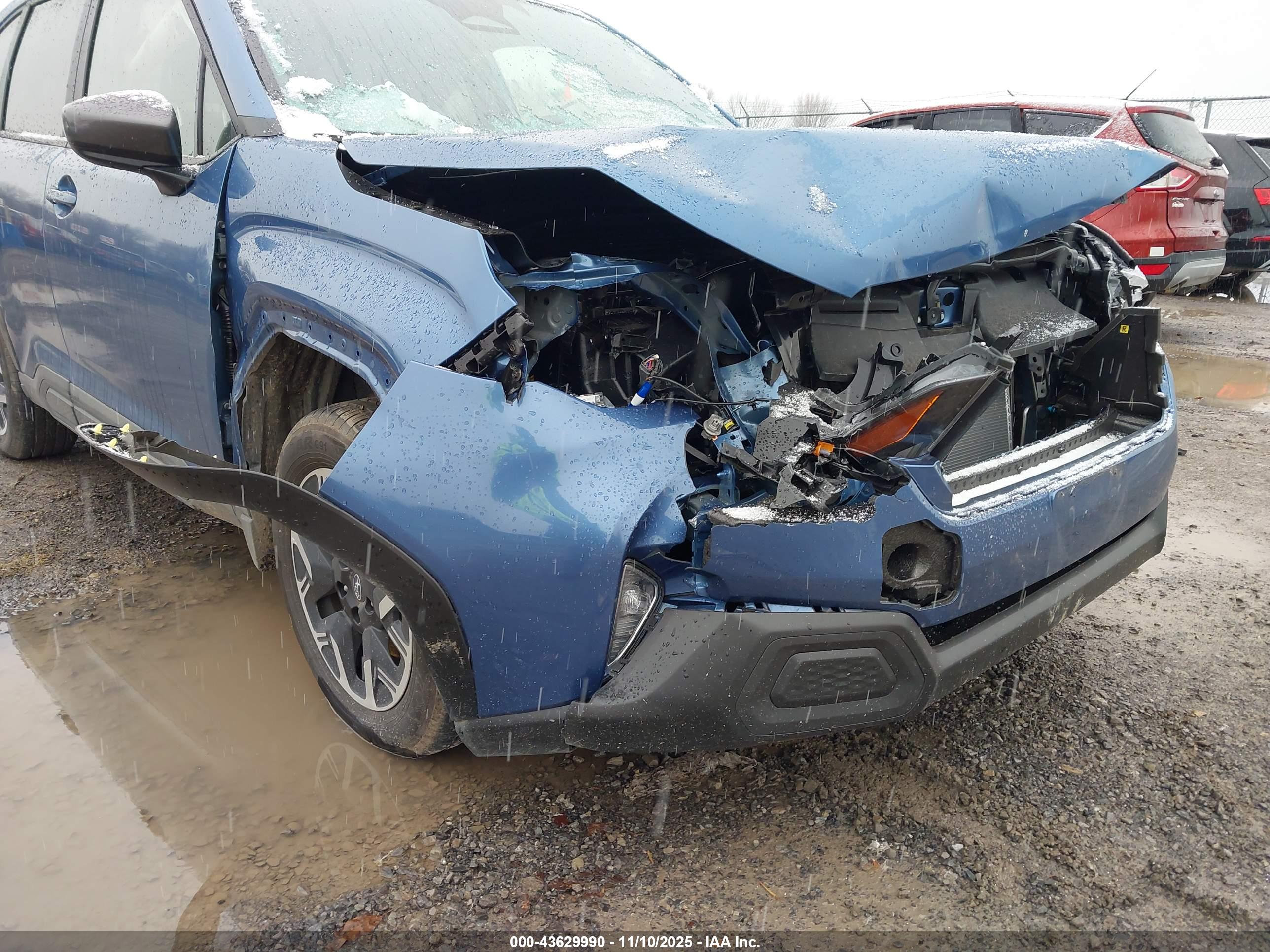 SUBARU FORESTER image 6