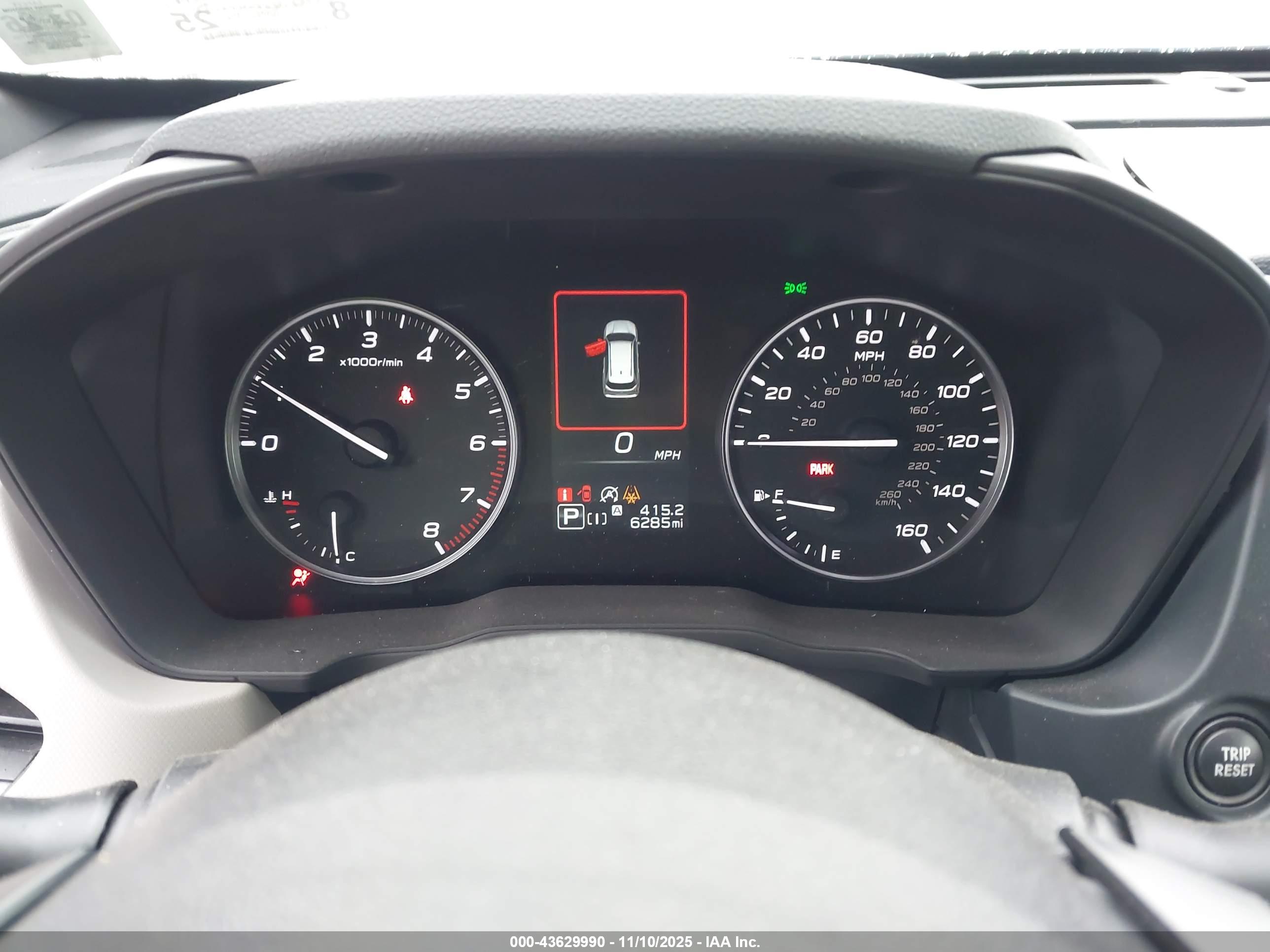 SUBARU FORESTER image 7