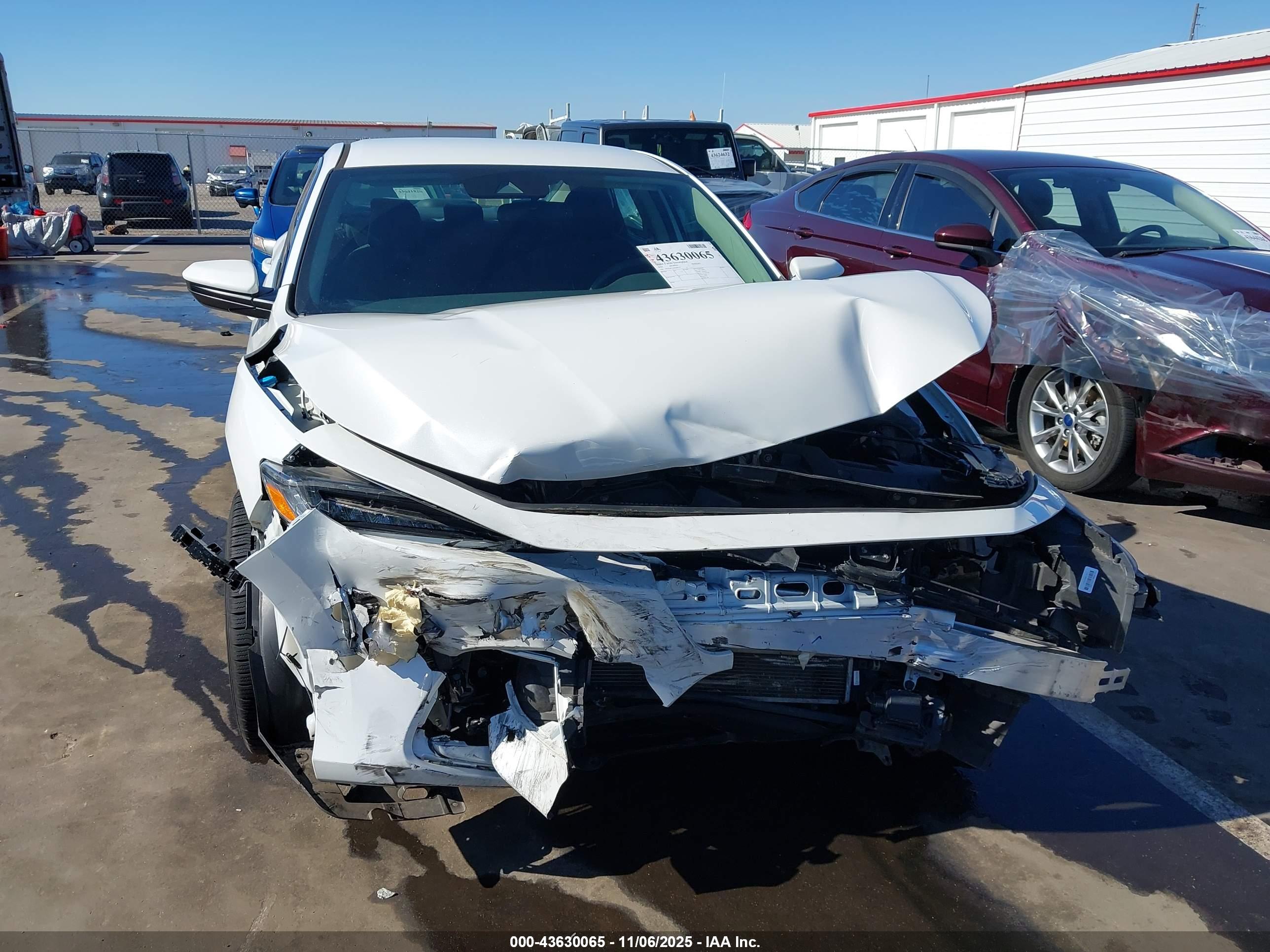 HONDA INSIGHT image 6