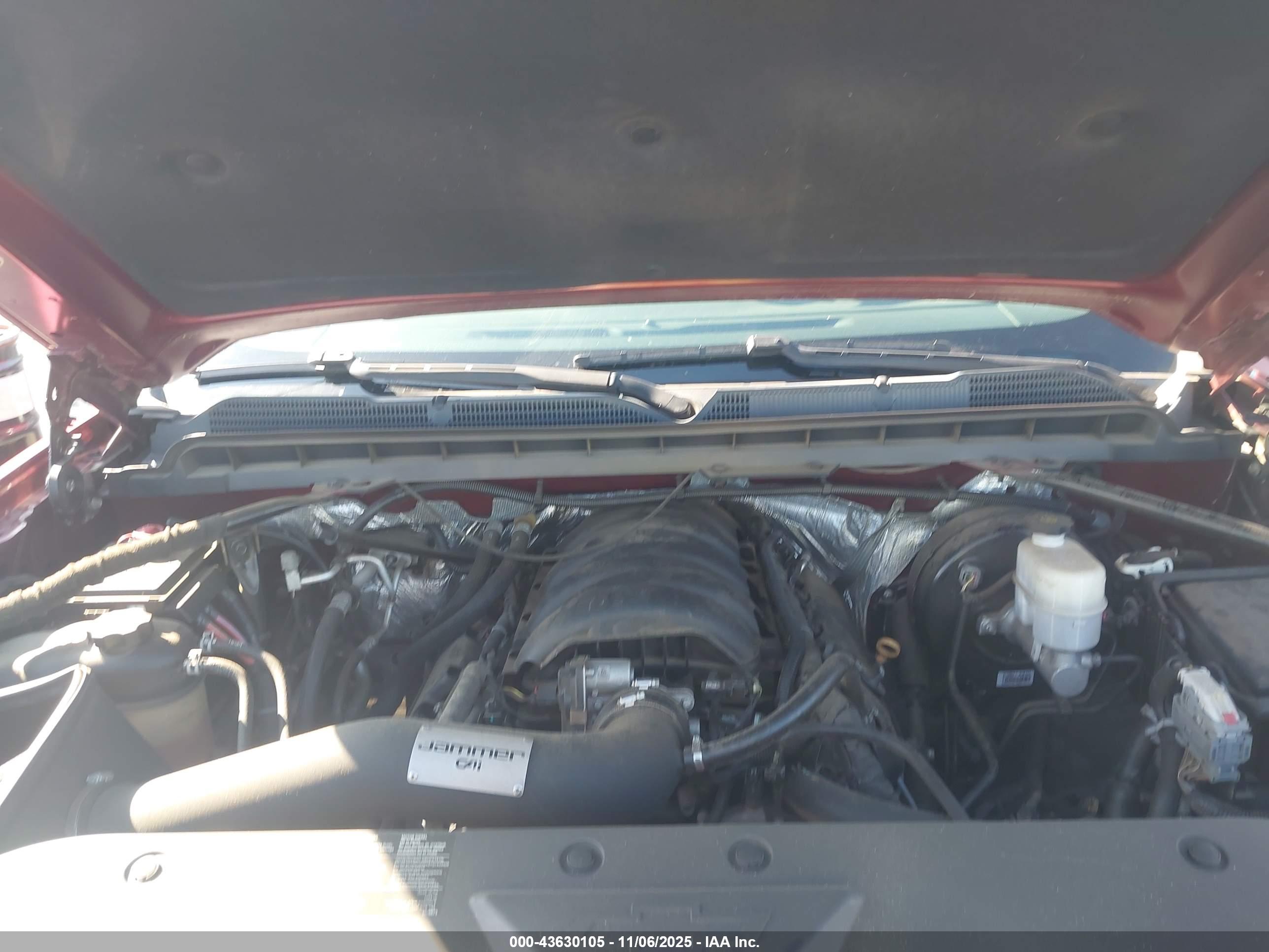 CHEVROLET SILVERADO image 10
