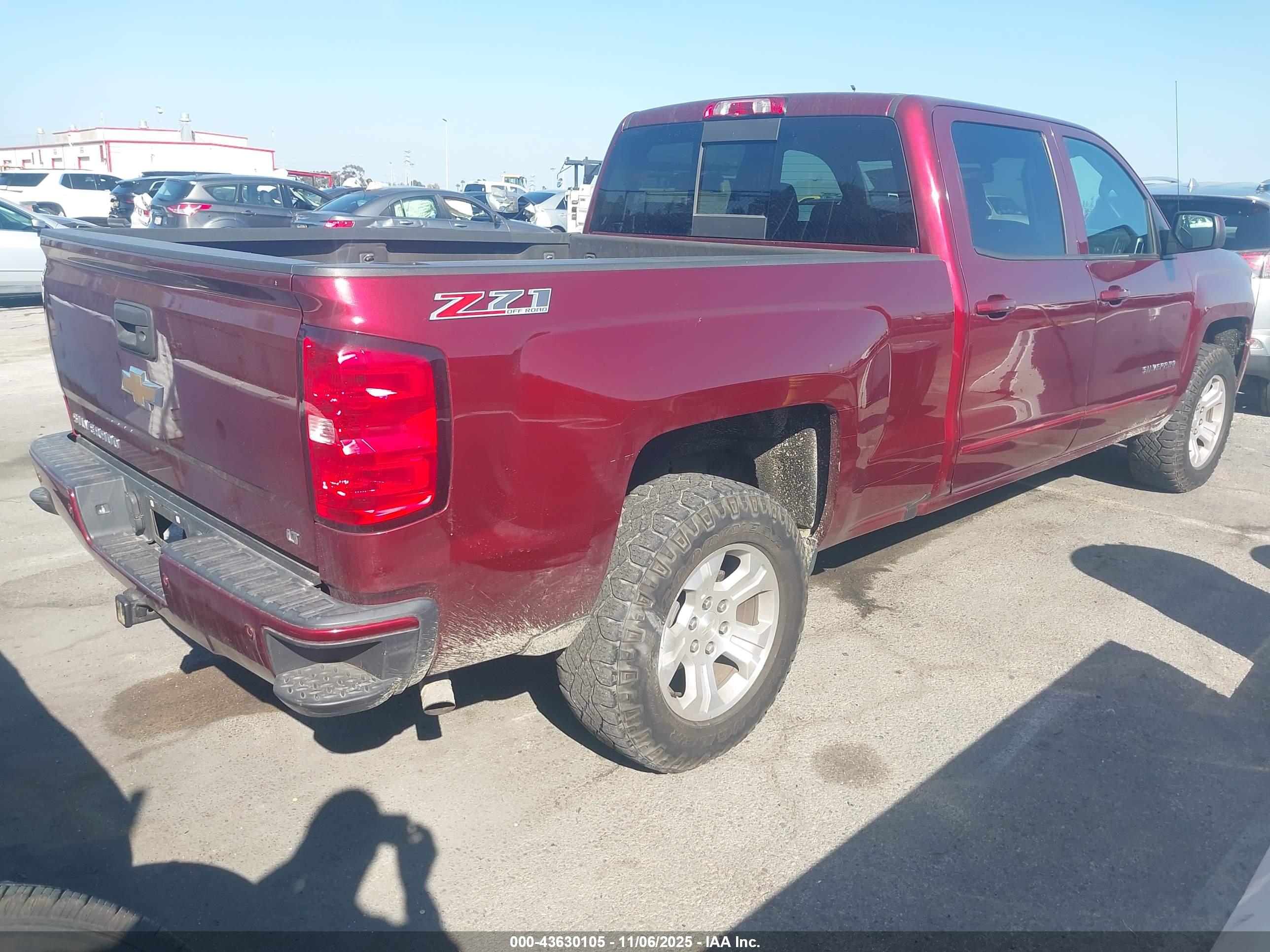 CHEVROLET SILVERADO image 4