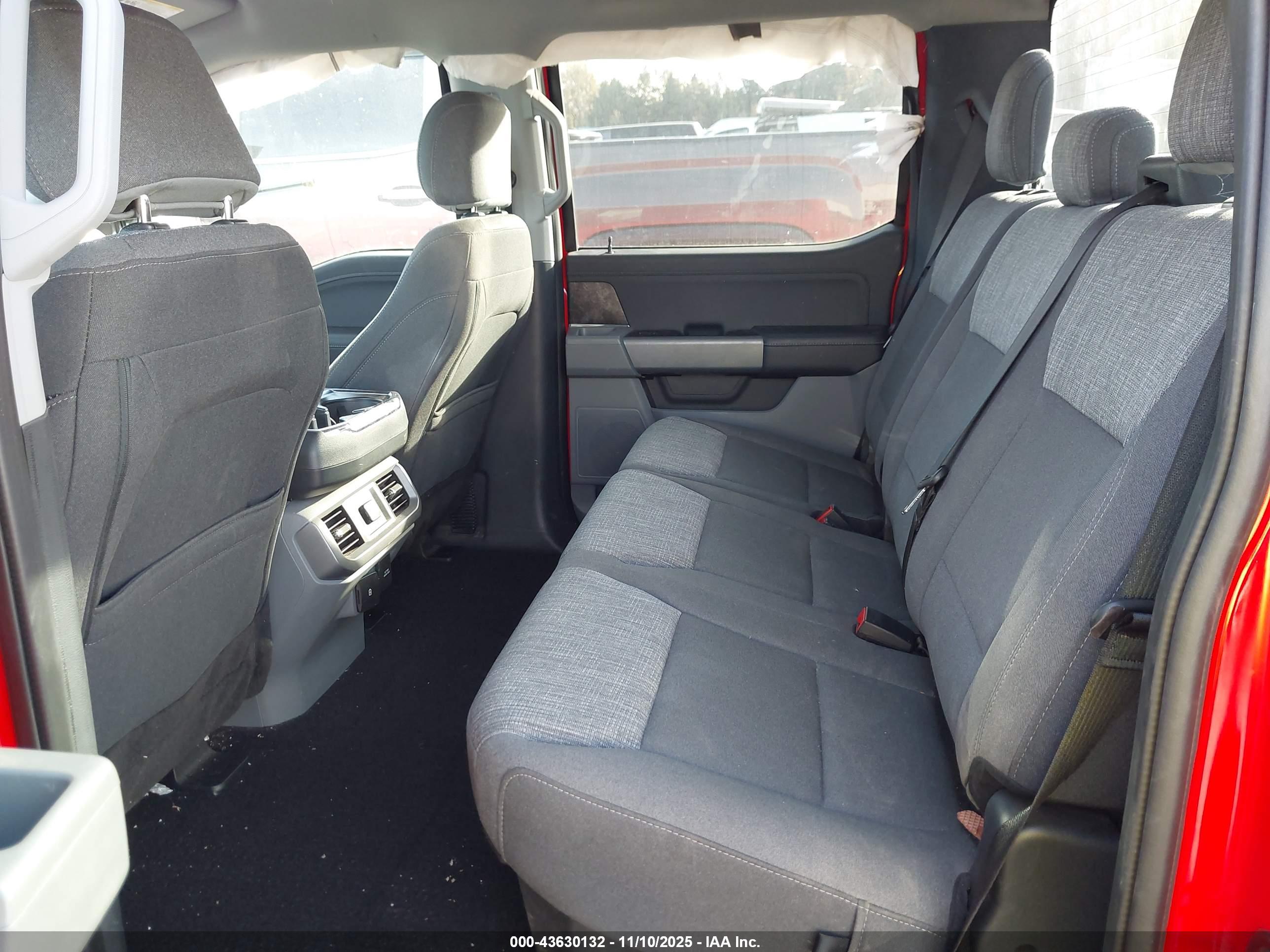 FORD F-150 image 8