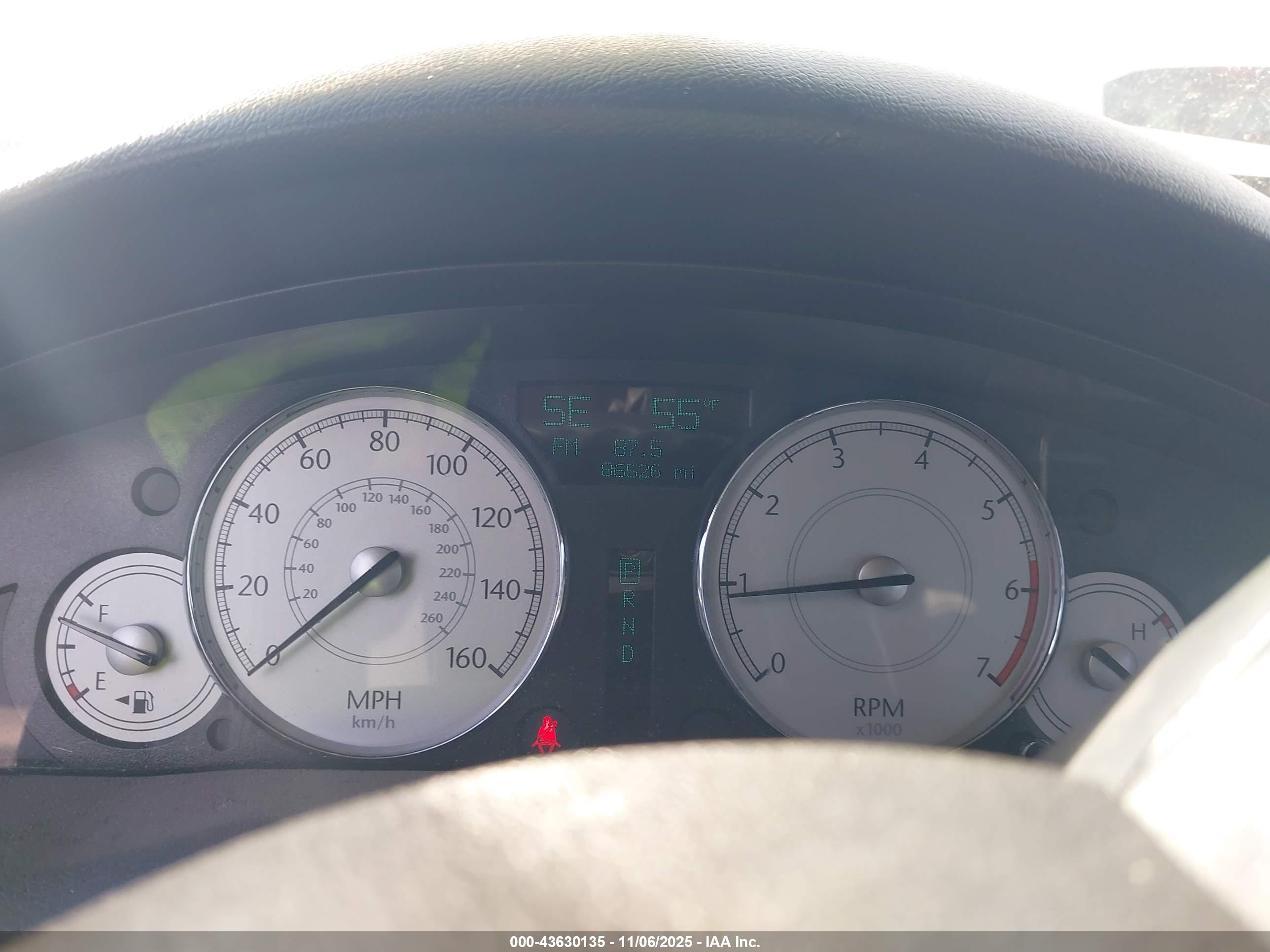 CHRYSLER 300C image 7