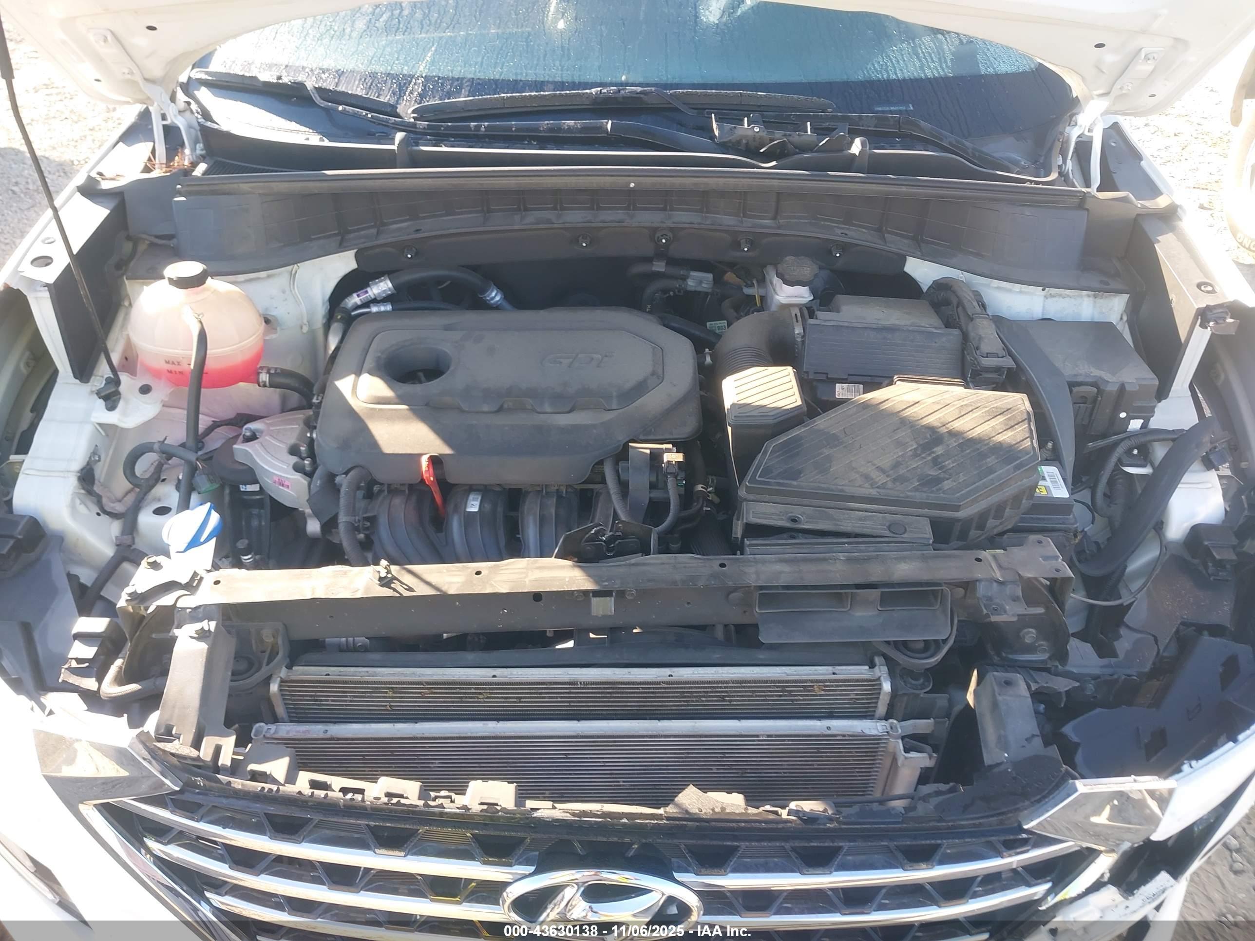 HYUNDAI TUCSON image 10