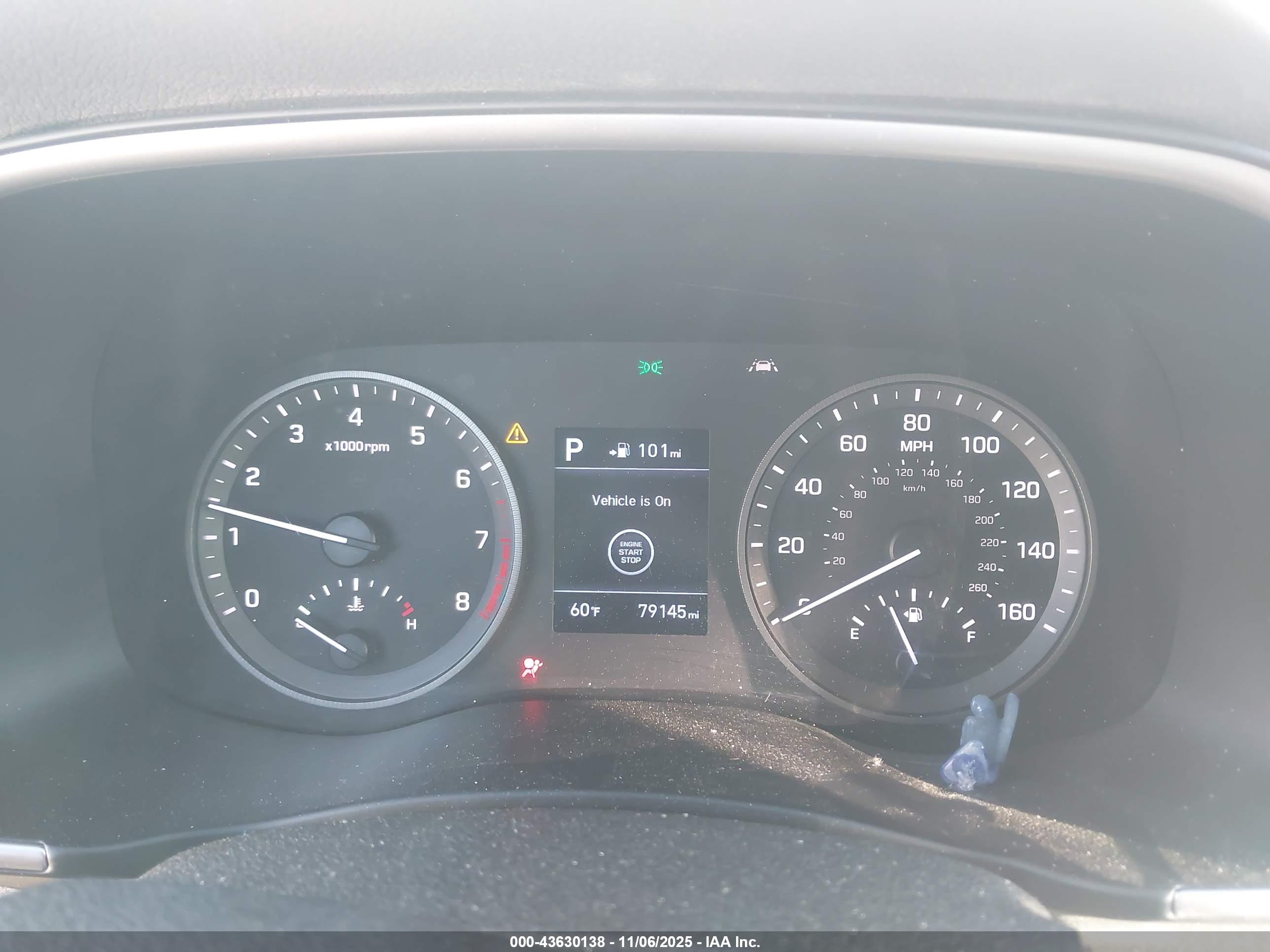 HYUNDAI TUCSON image 7