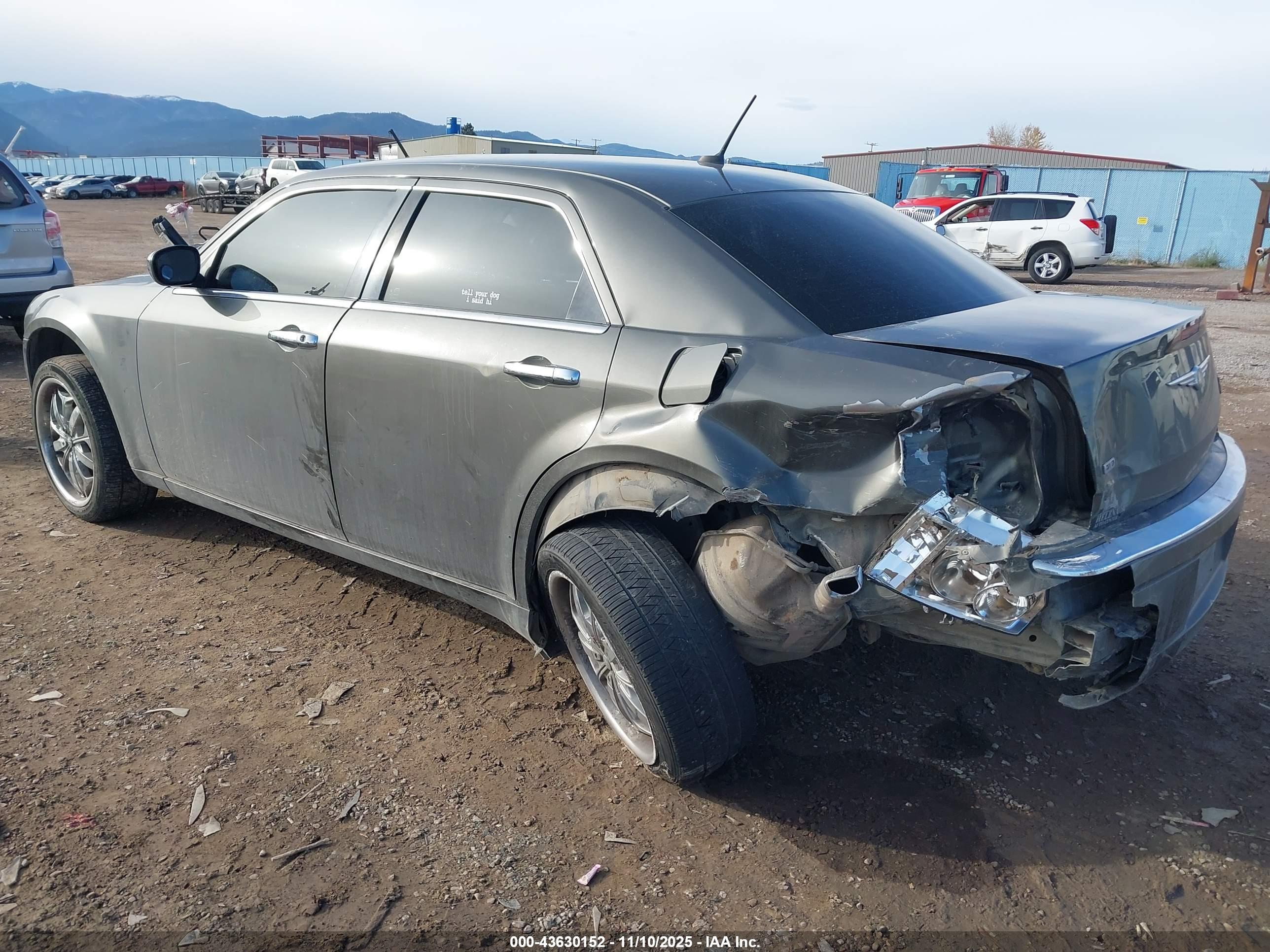 CHRYSLER 300C image 3