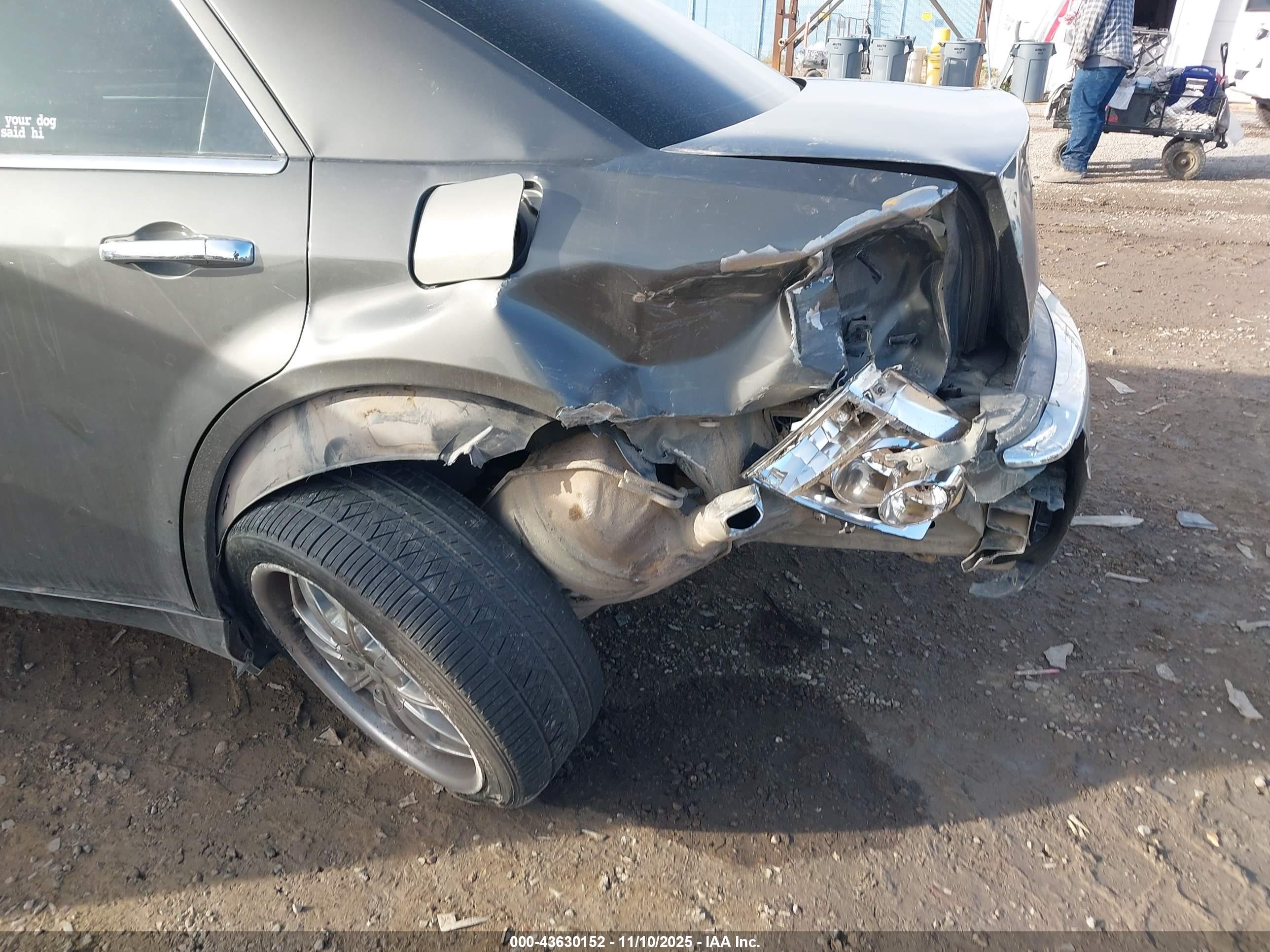 CHRYSLER 300C image 6