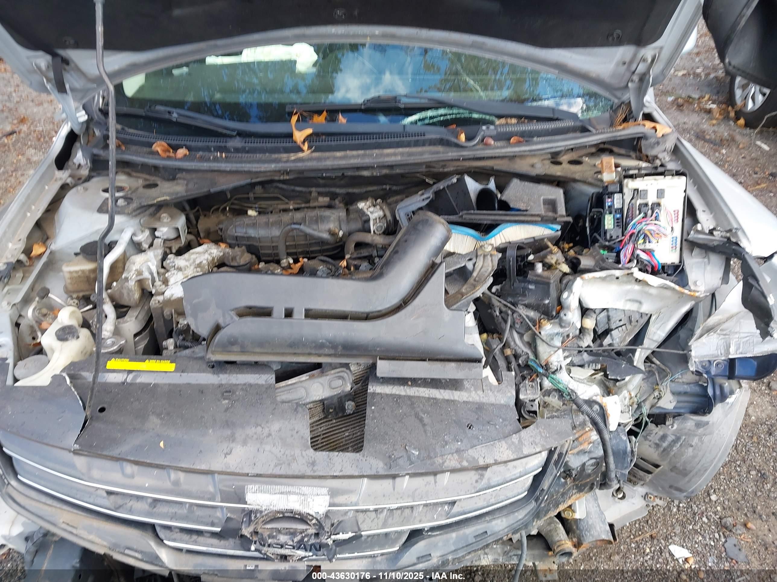 NISSAN ALTIMA image 10