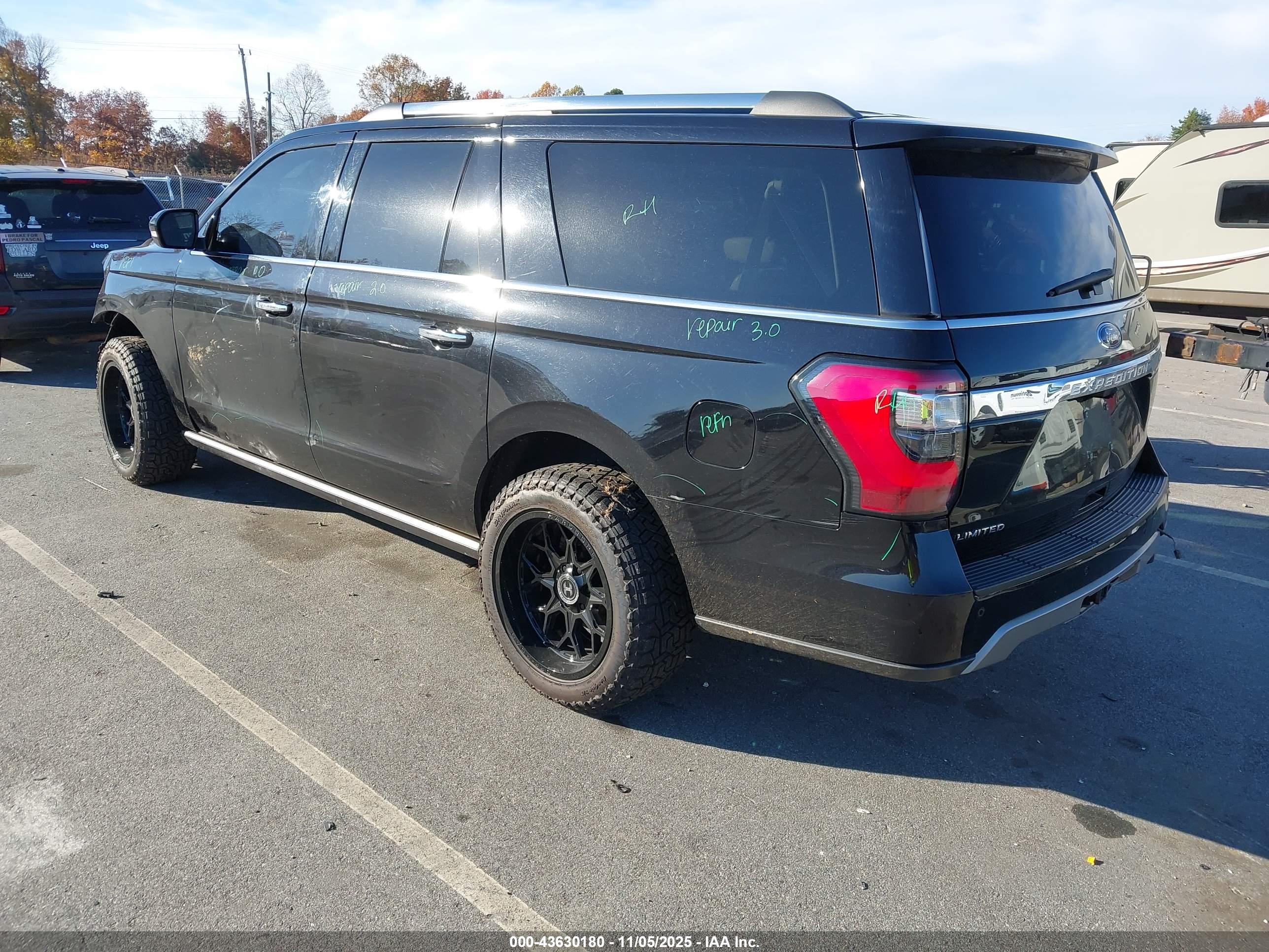 FORD EXPEDITION image 3