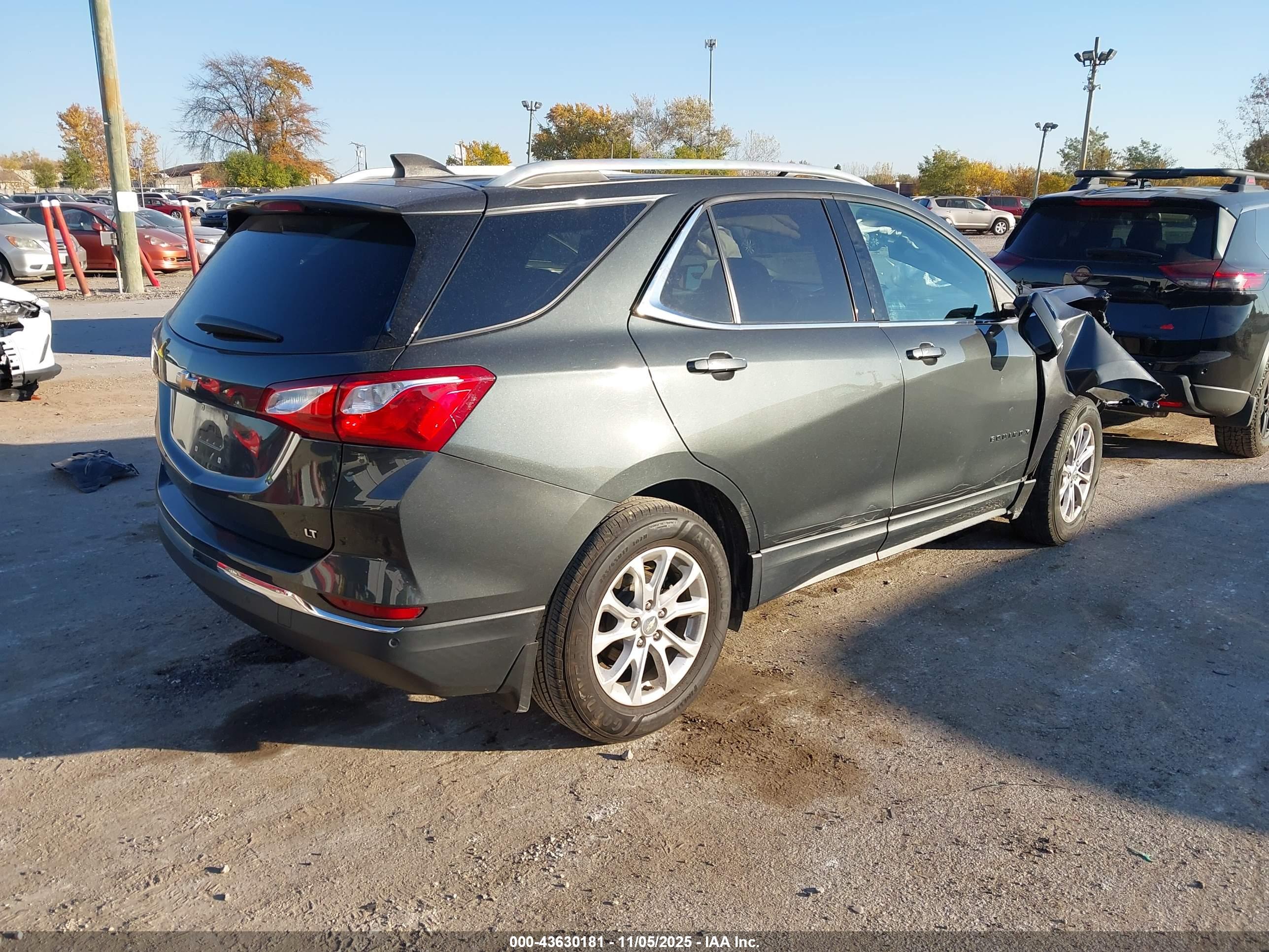 CHEVROLET EQUINOX image 4