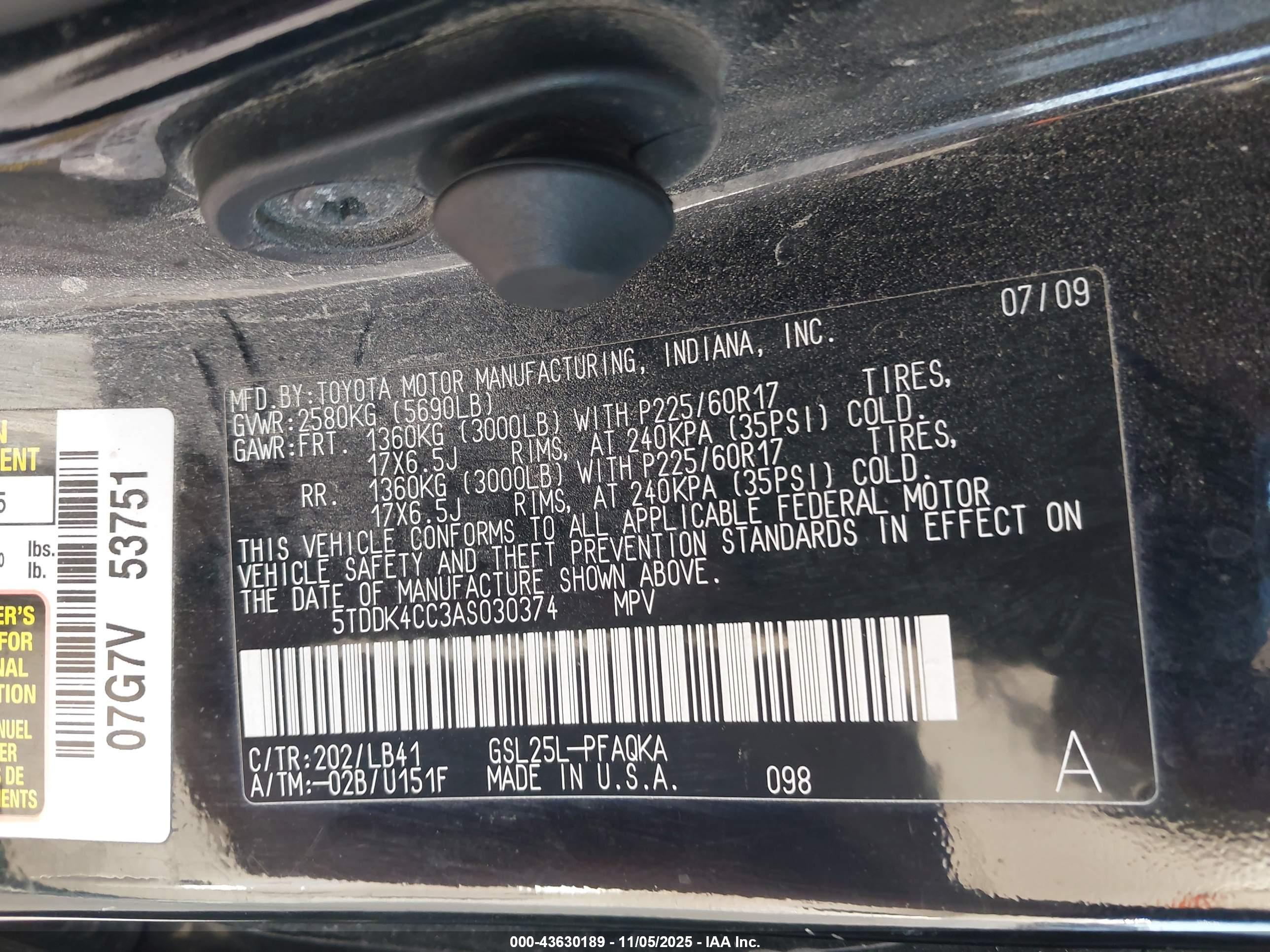 TOYOTA SIENNA image 9