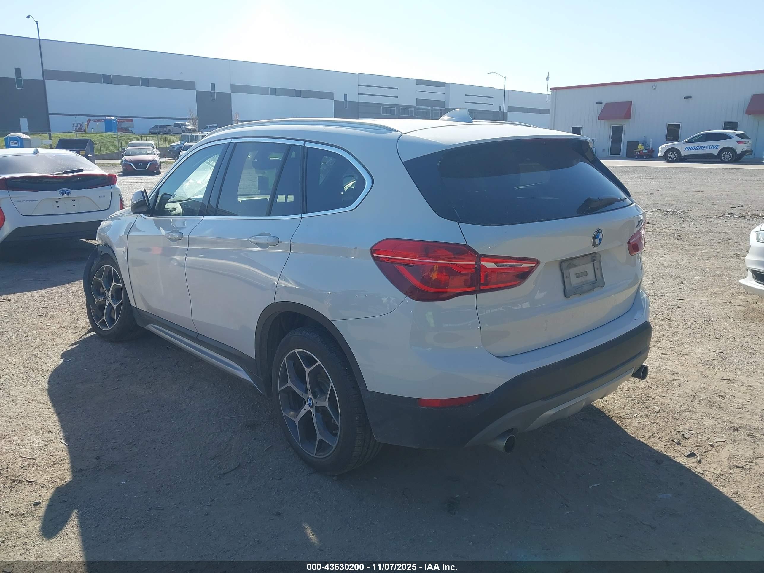 BMW X1 image 3