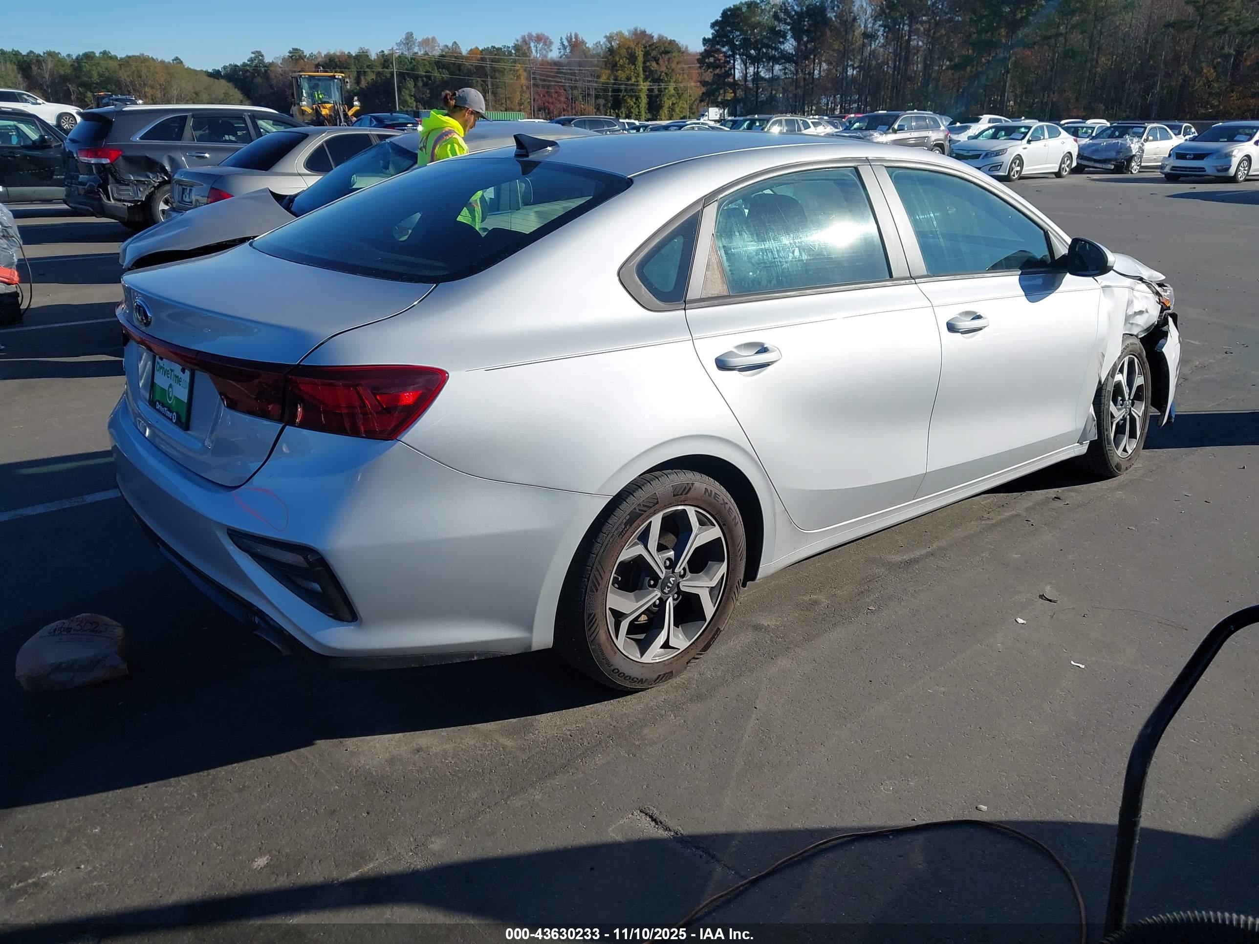 KIA FORTE image 4
