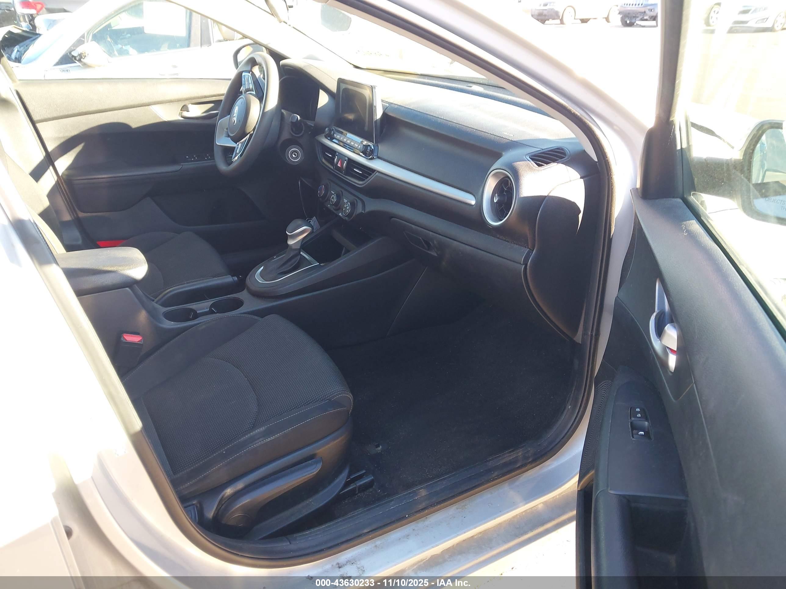KIA FORTE image 5