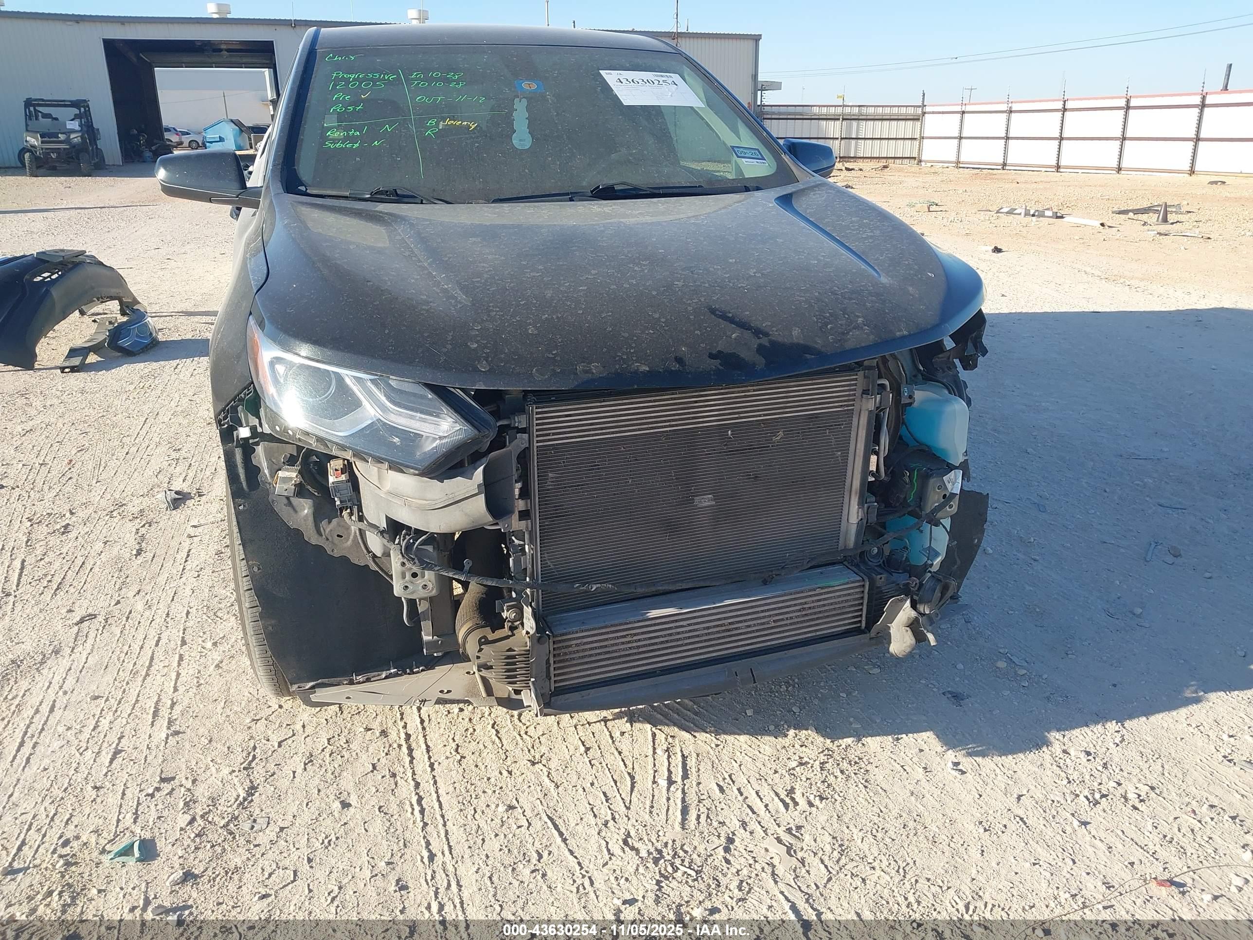 CHEVROLET EQUINOX image 6