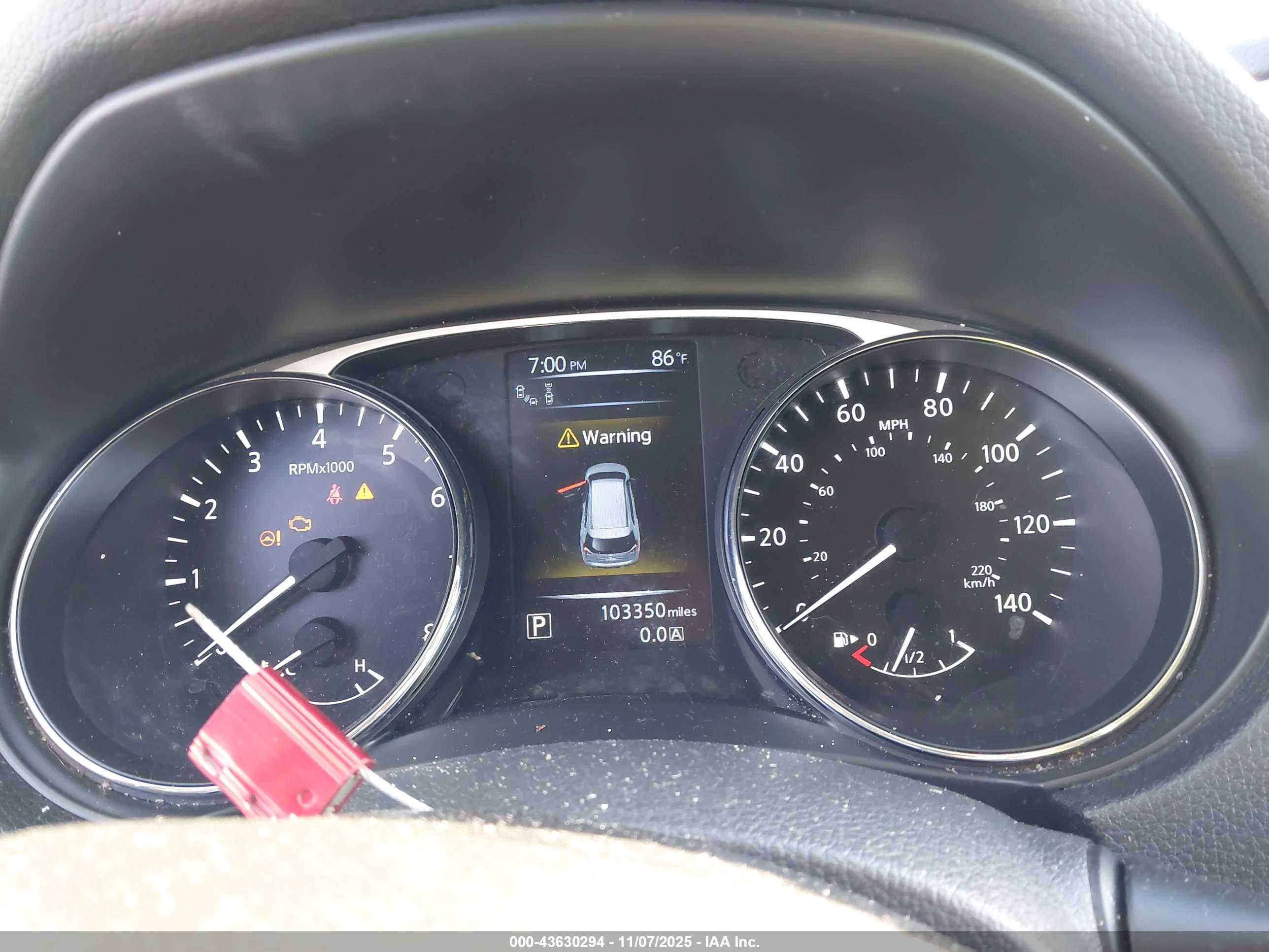 NISSAN ROGUE image 7