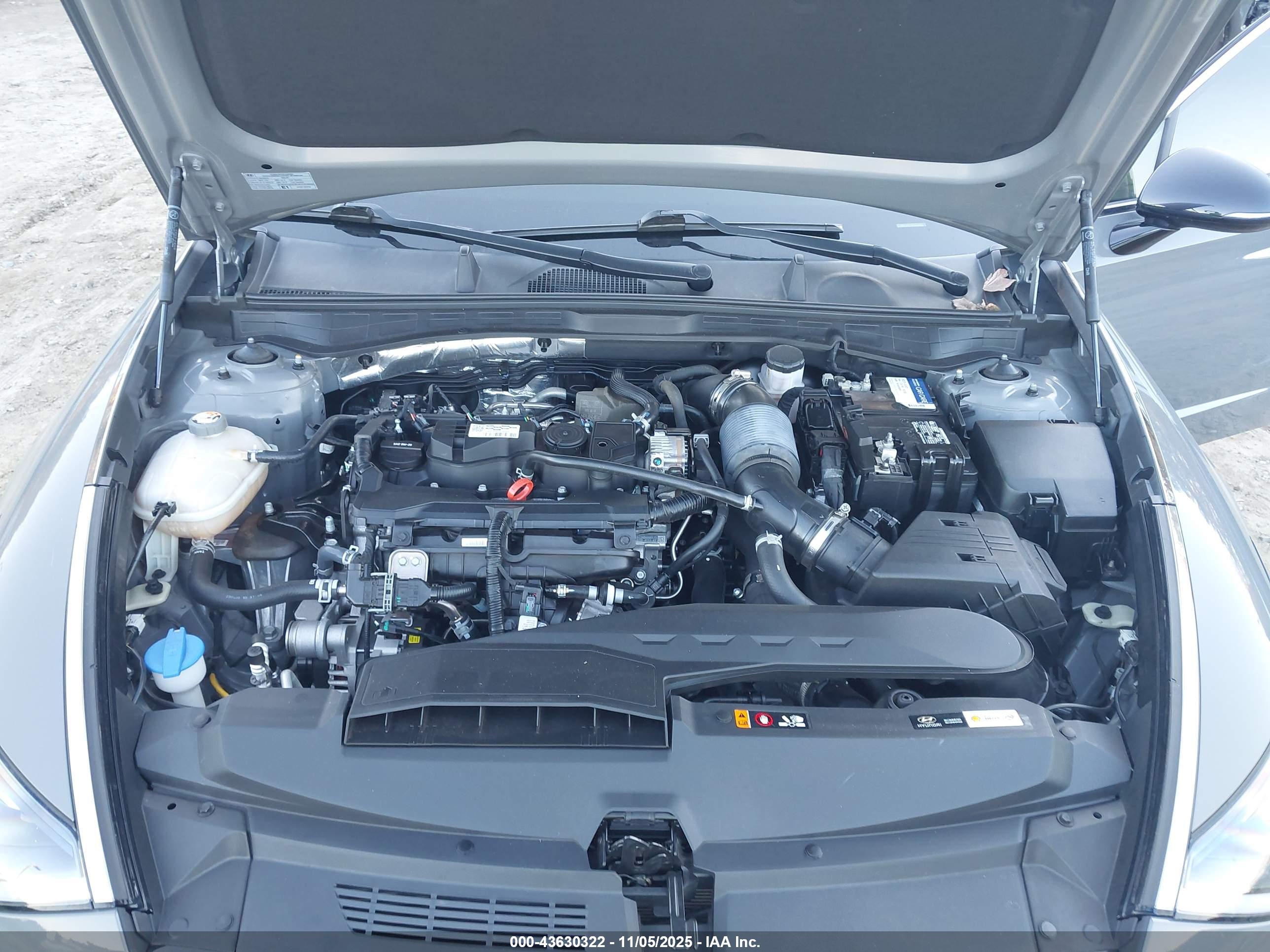 HYUNDAI SONATA image 10