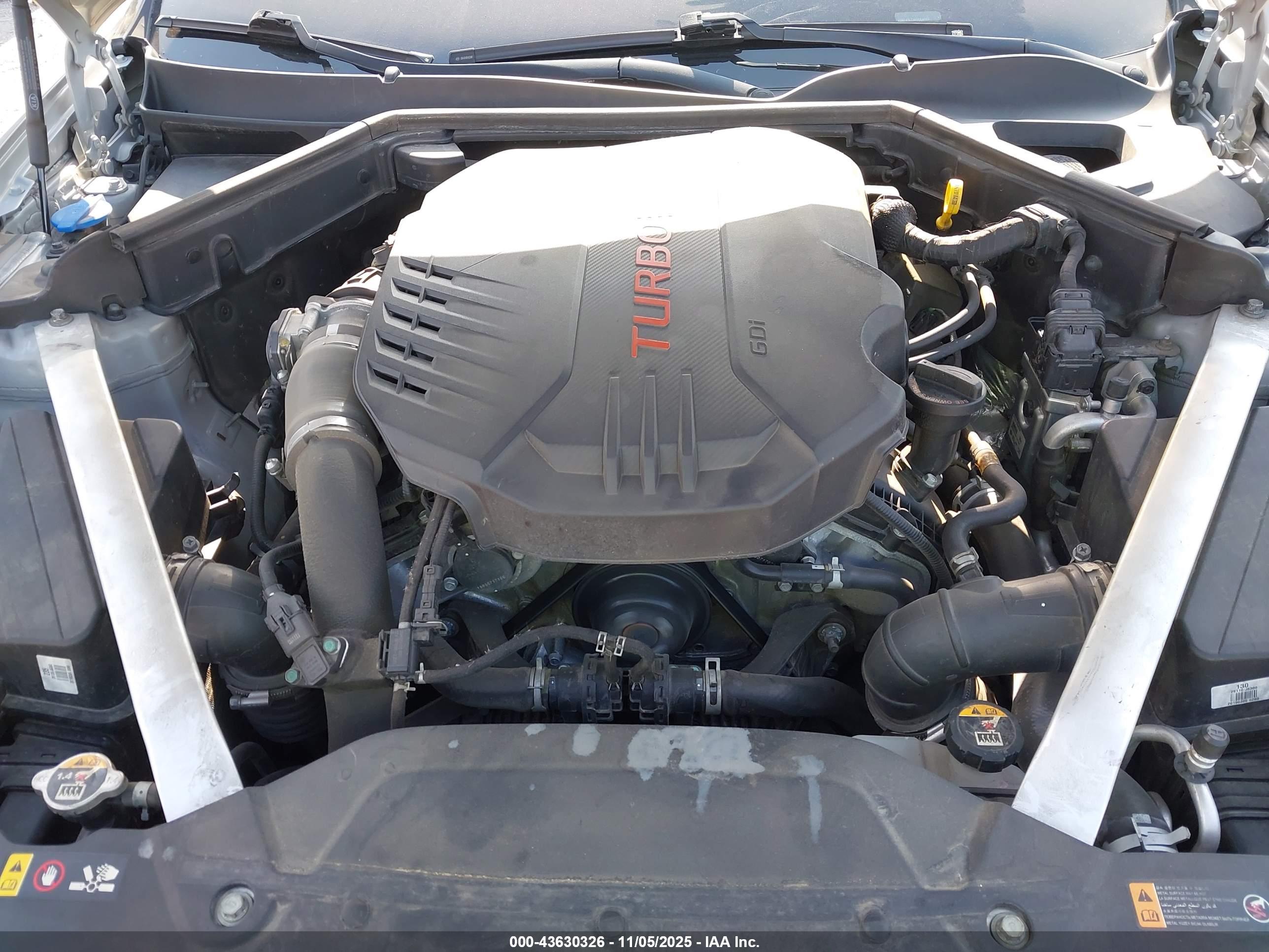 KIA STINGER image 10