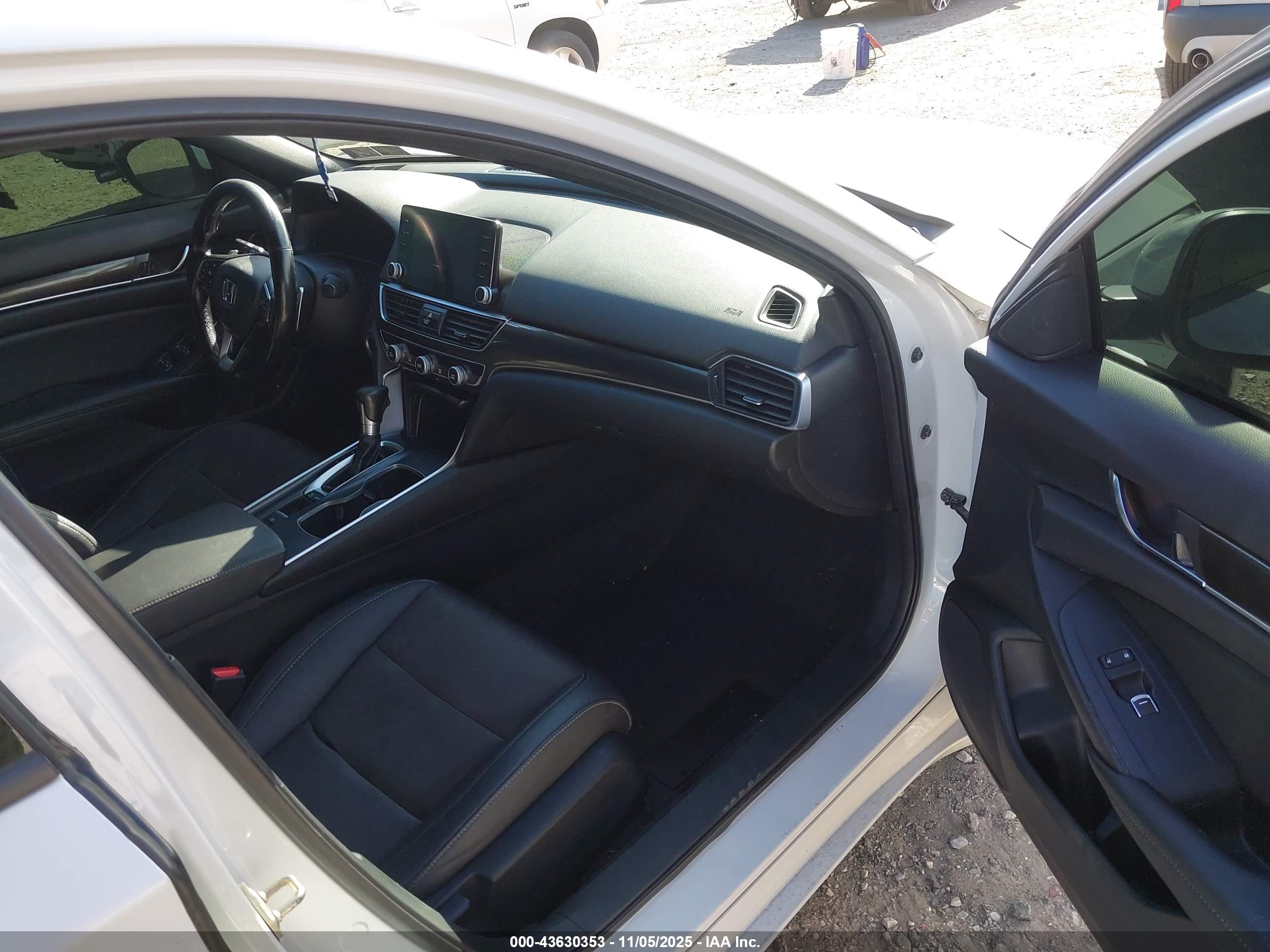 HONDA ACCORD image 5