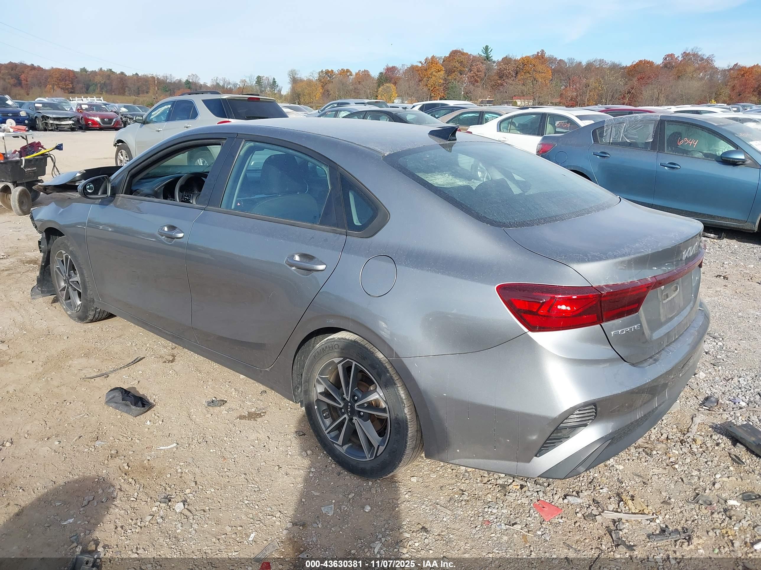 KIA FORTE image 3