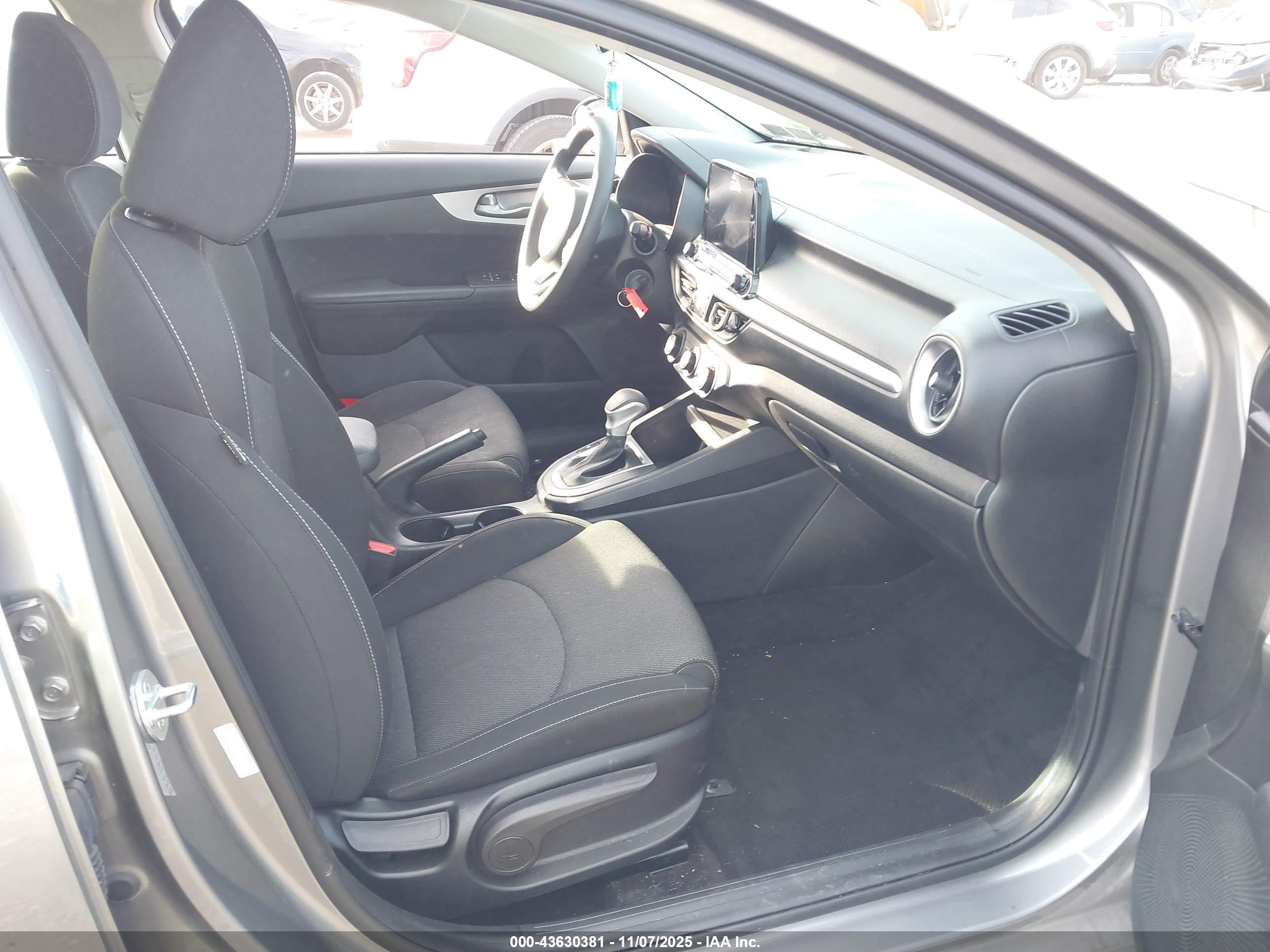 KIA FORTE image 5